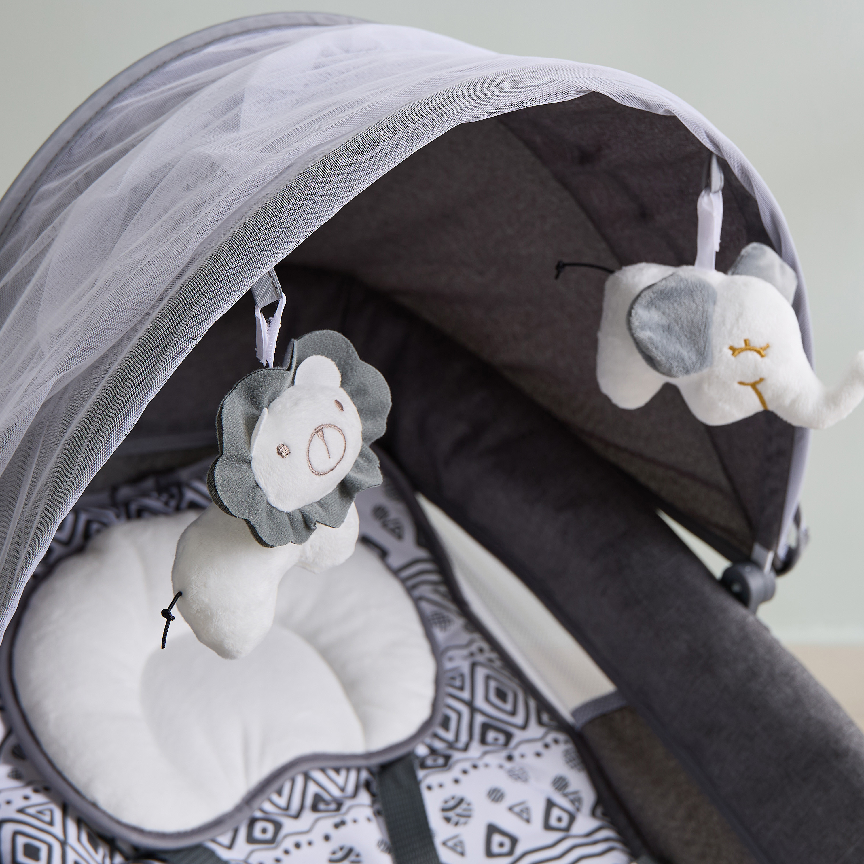 أرجوحة هازل سواي من جيجلز-baby-infantactivity-swings-image-7