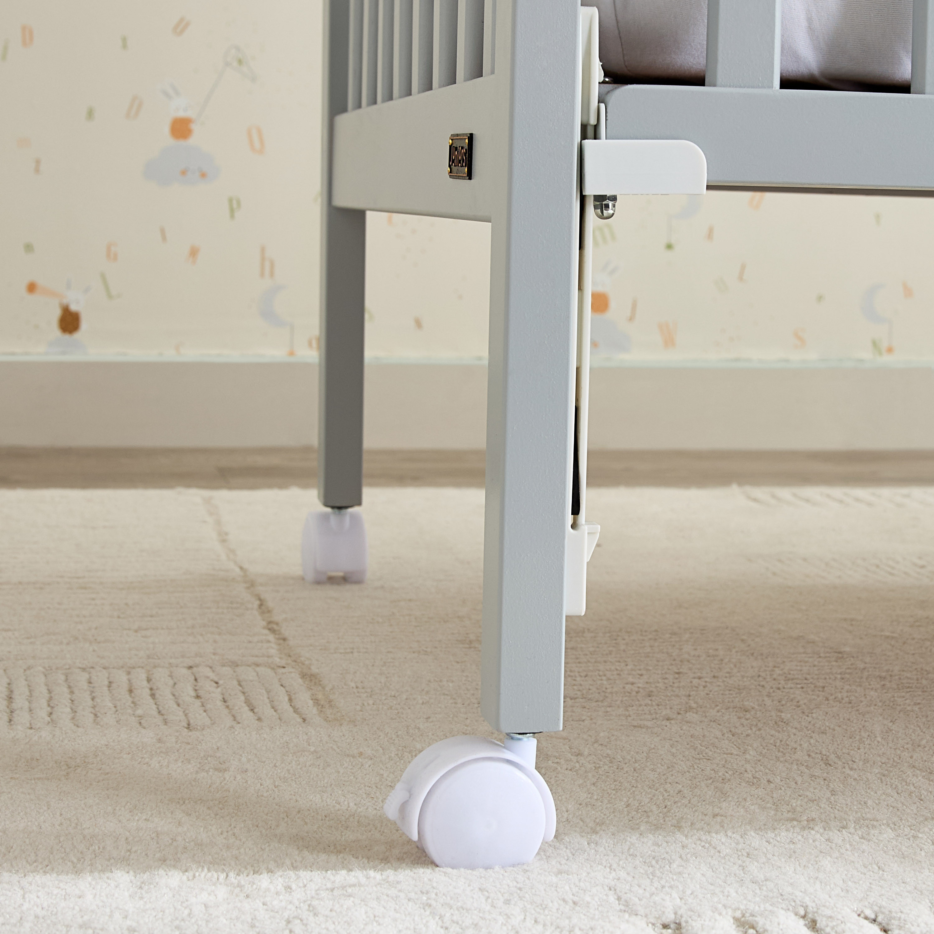 Juniors Henry Crib with Adjustable Height (Up to 3 years)-baby-nursery-furniture-cribsandbeds-babycribs-image-9