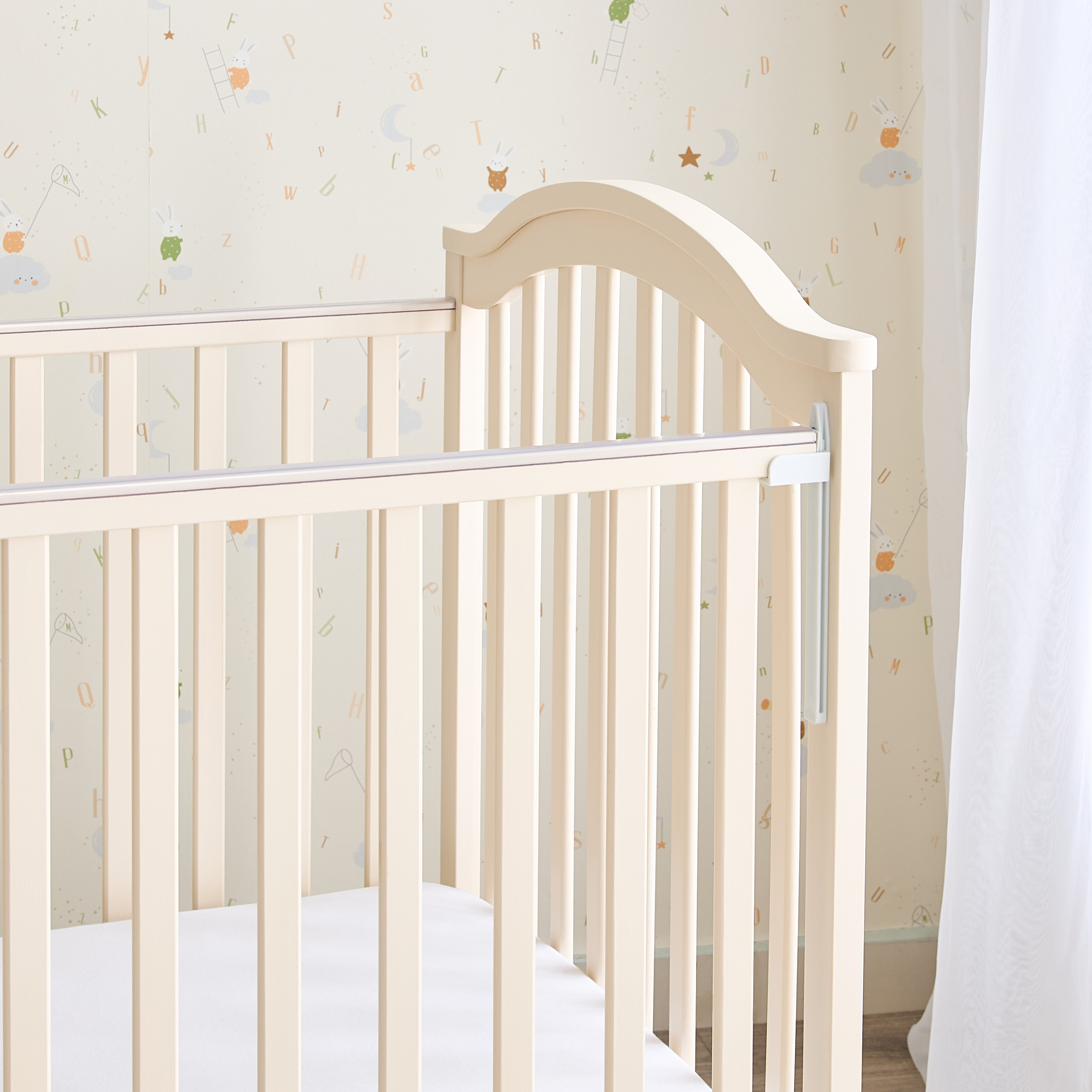 Juniors Henry Crib with Adjustable Height (Up to 3 years)-baby-nursery-furniture-cribsandbeds-babycribs-image-6