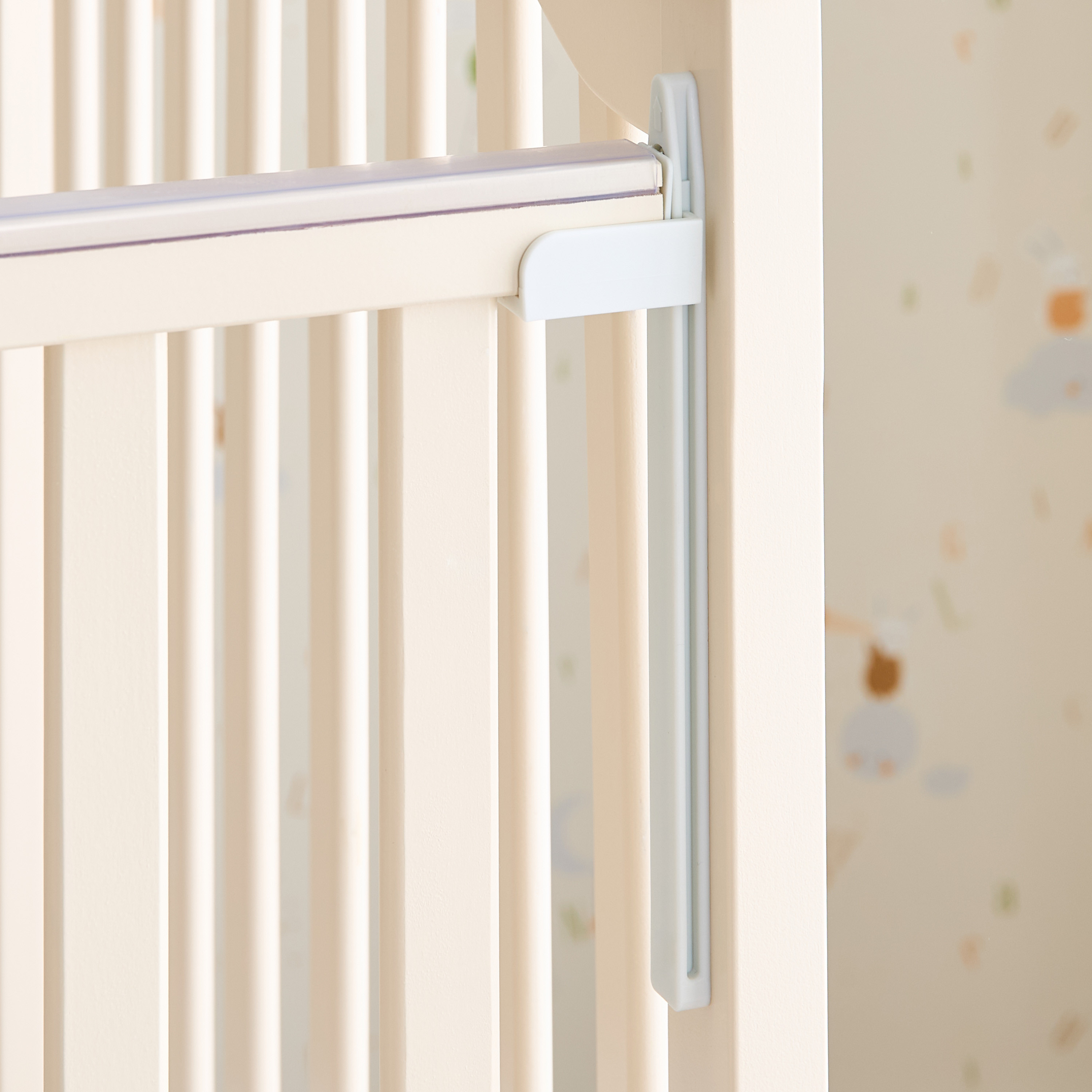 Juniors Henry Crib with Adjustable Height (Up to 3 years)-baby-nursery-furniture-cribsandbeds-babycribs-image-8