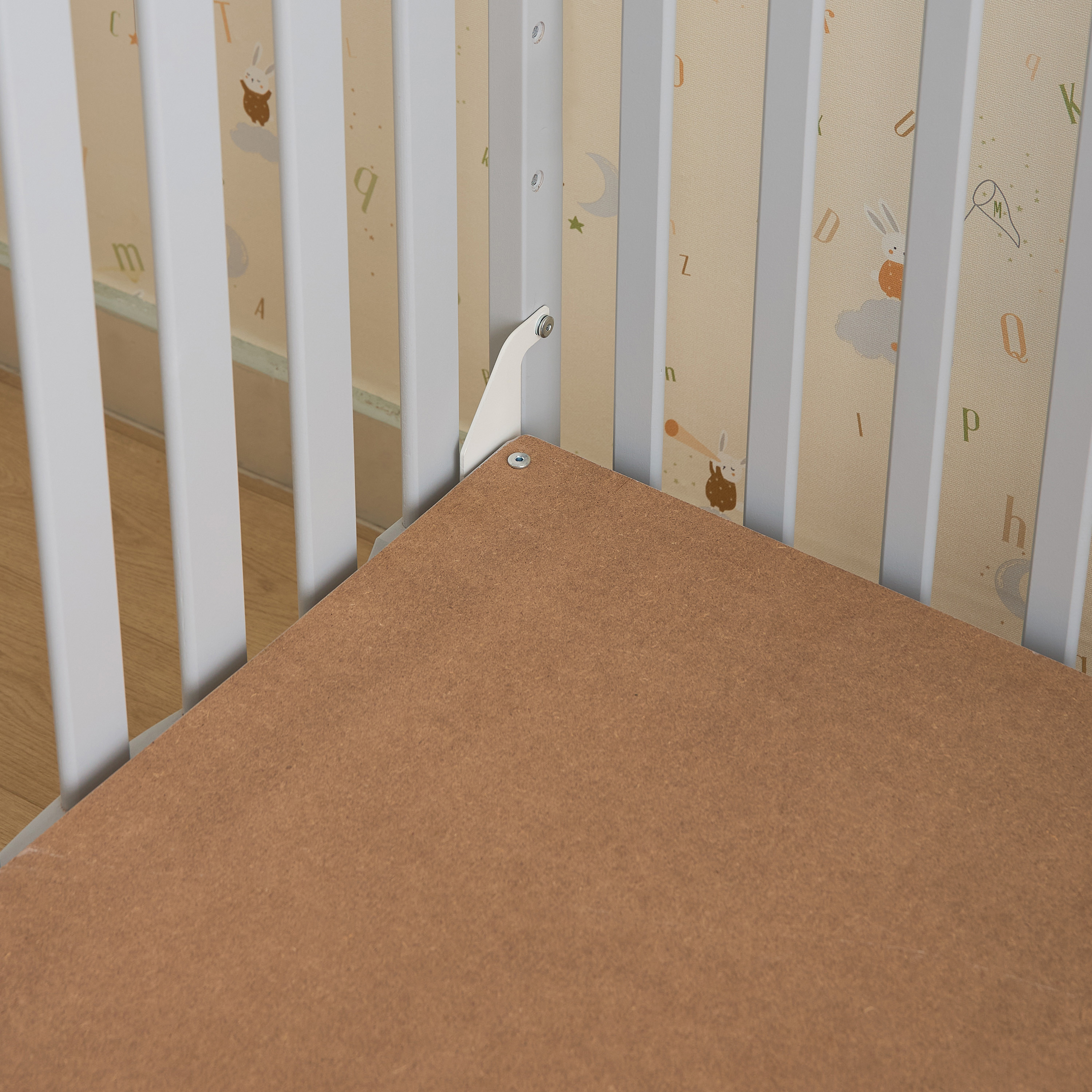 Juniors Charlotte Portable Wooden Crib-baby-nursery-furniture-cribsandbeds-babycribs-image-7