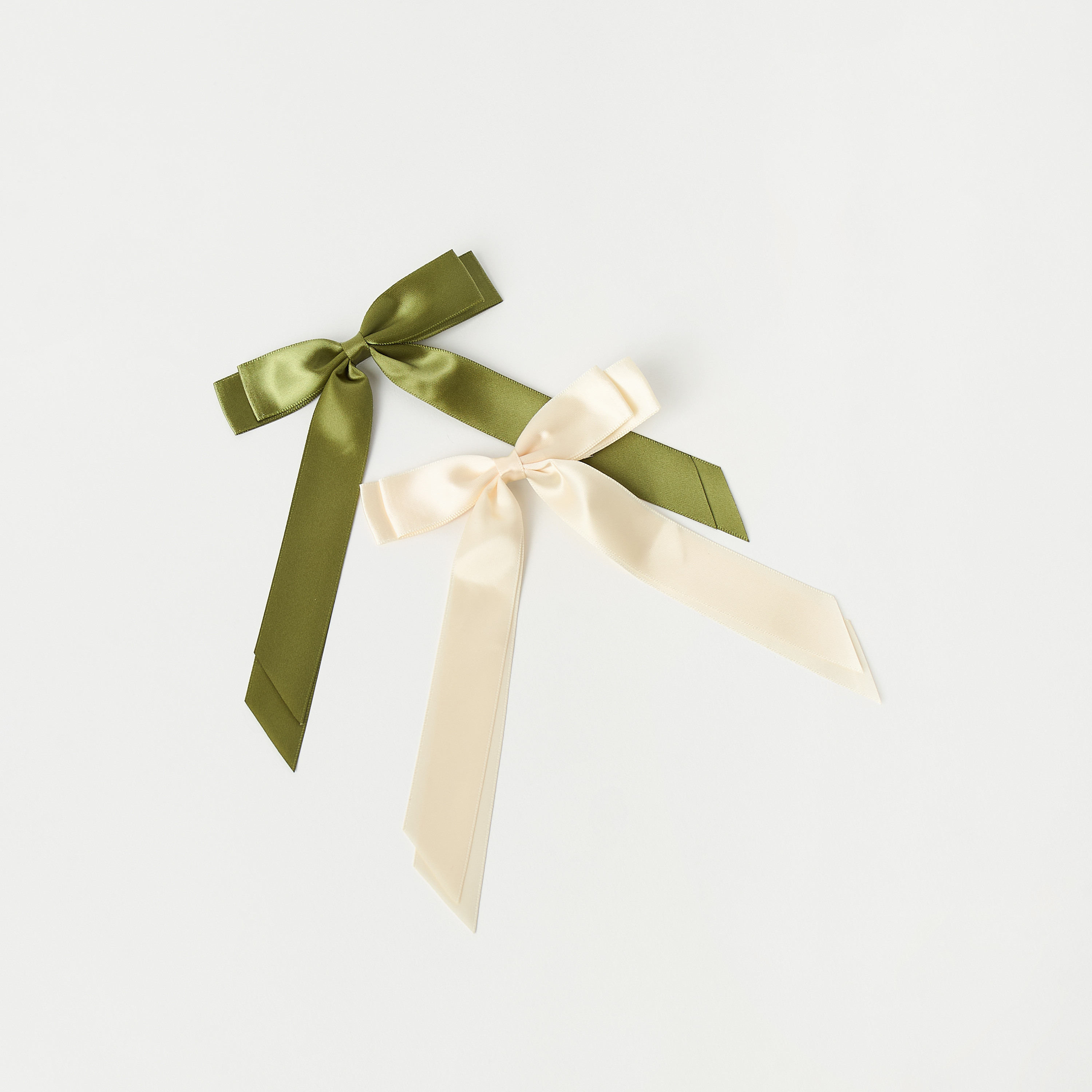 مشابك شعر فيونكة من تشارمز - طقم من قطعتين-girls-accessories-hairaccessories-image-1