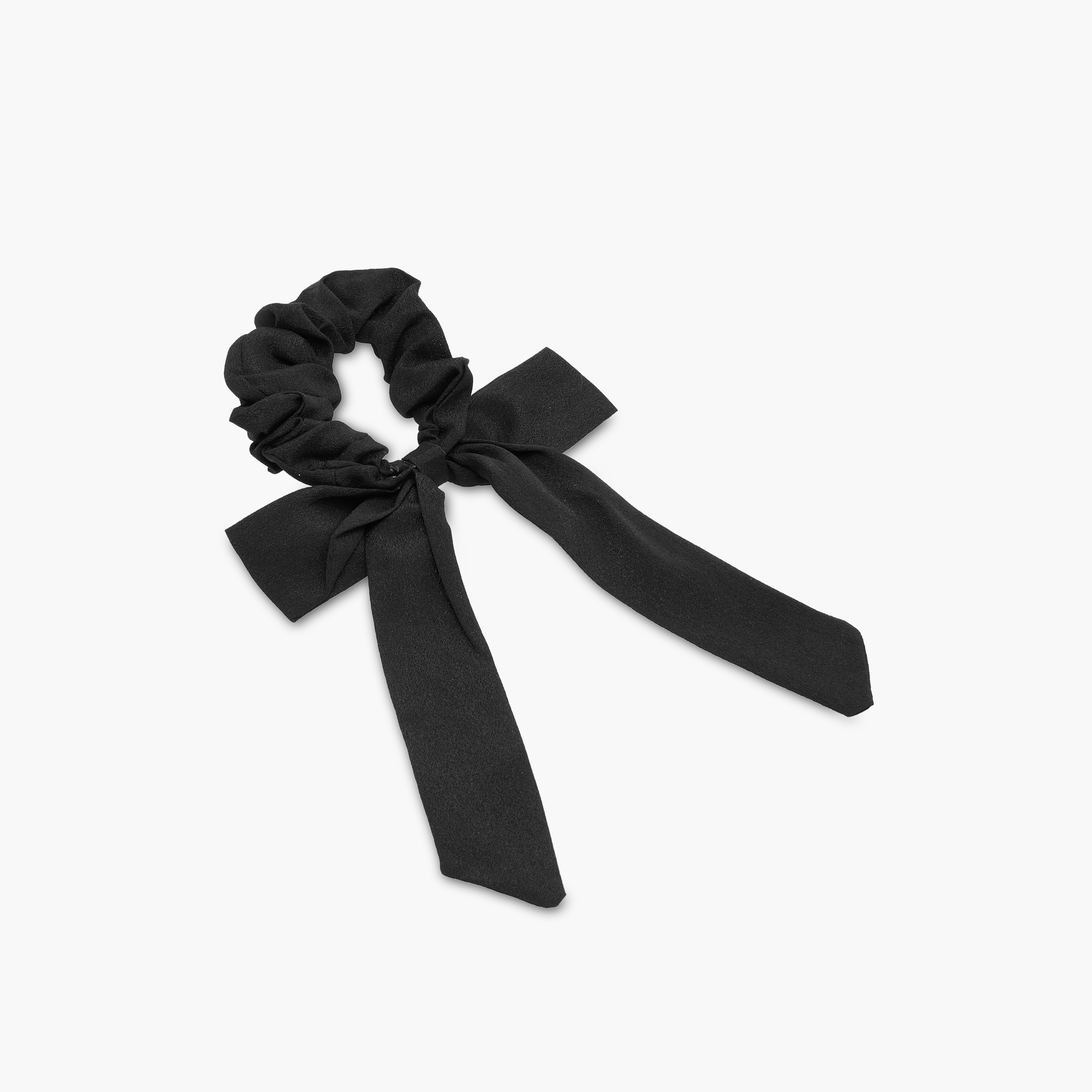 ربطة سكرانشي سادة بعقدة فيونكة من تشارمز-girls-accessories-hairaccessories-image-2