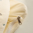 شنطة نوم وافل بارز الملمس وطبعات مع ناموسية من جيجلز-baby-nursery-blanketsandswaddles-swaddlesandsleepingbags-image-2