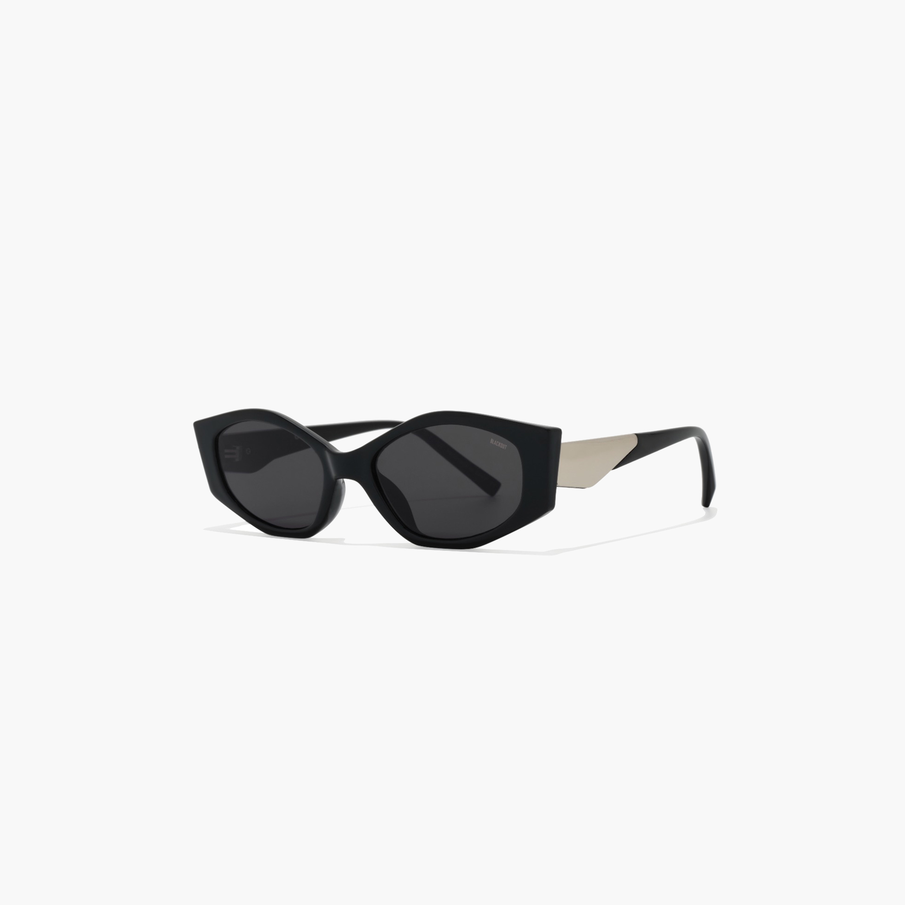 بلاك آوت-  نظارات شمسية هندسية رمادية اللون   51 مم BLA-000316-0107-women-sunglasses-image-2