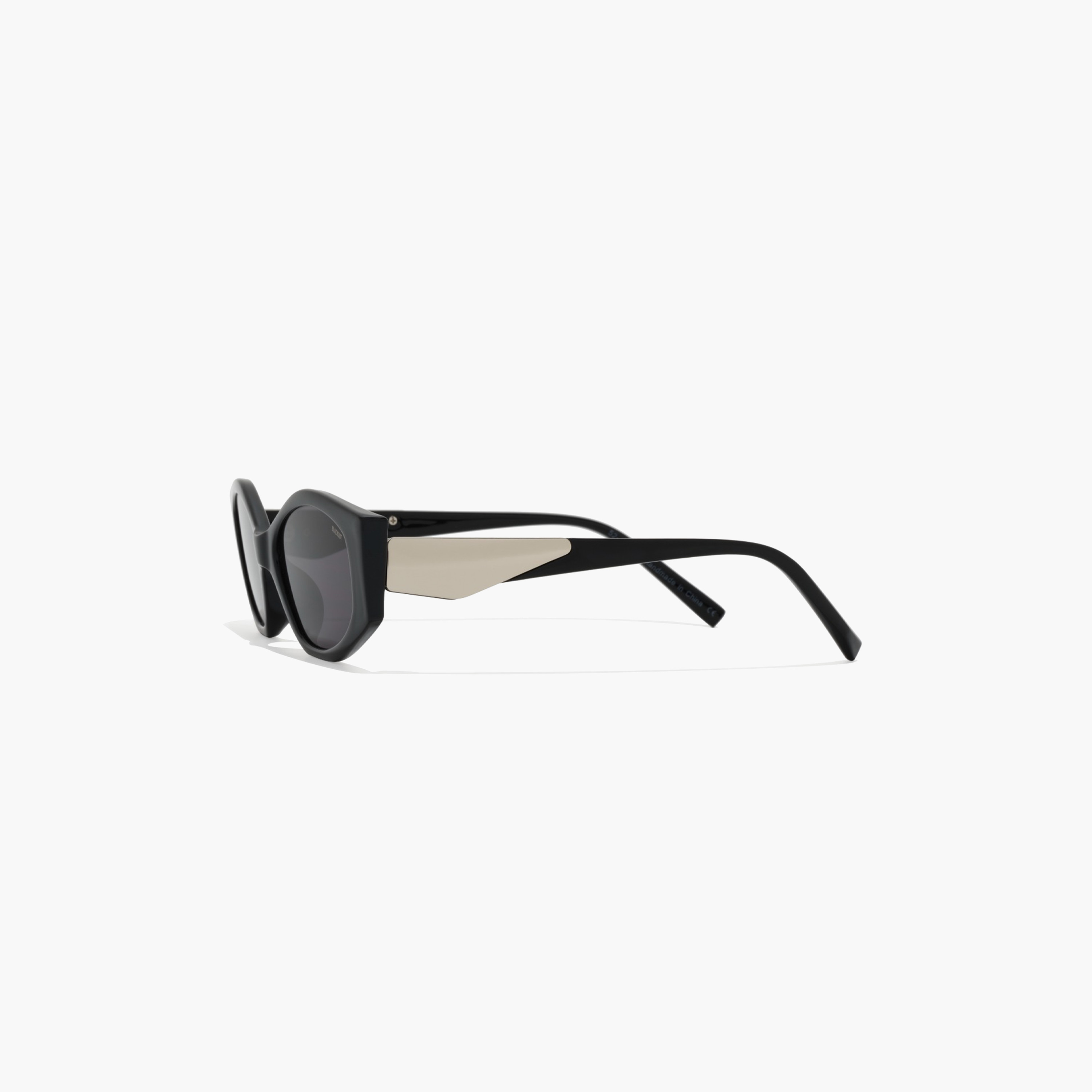 بلاك آوت-  نظارات شمسية هندسية رمادية اللون   51 مم BLA-000316-0107-women-sunglasses-image-3