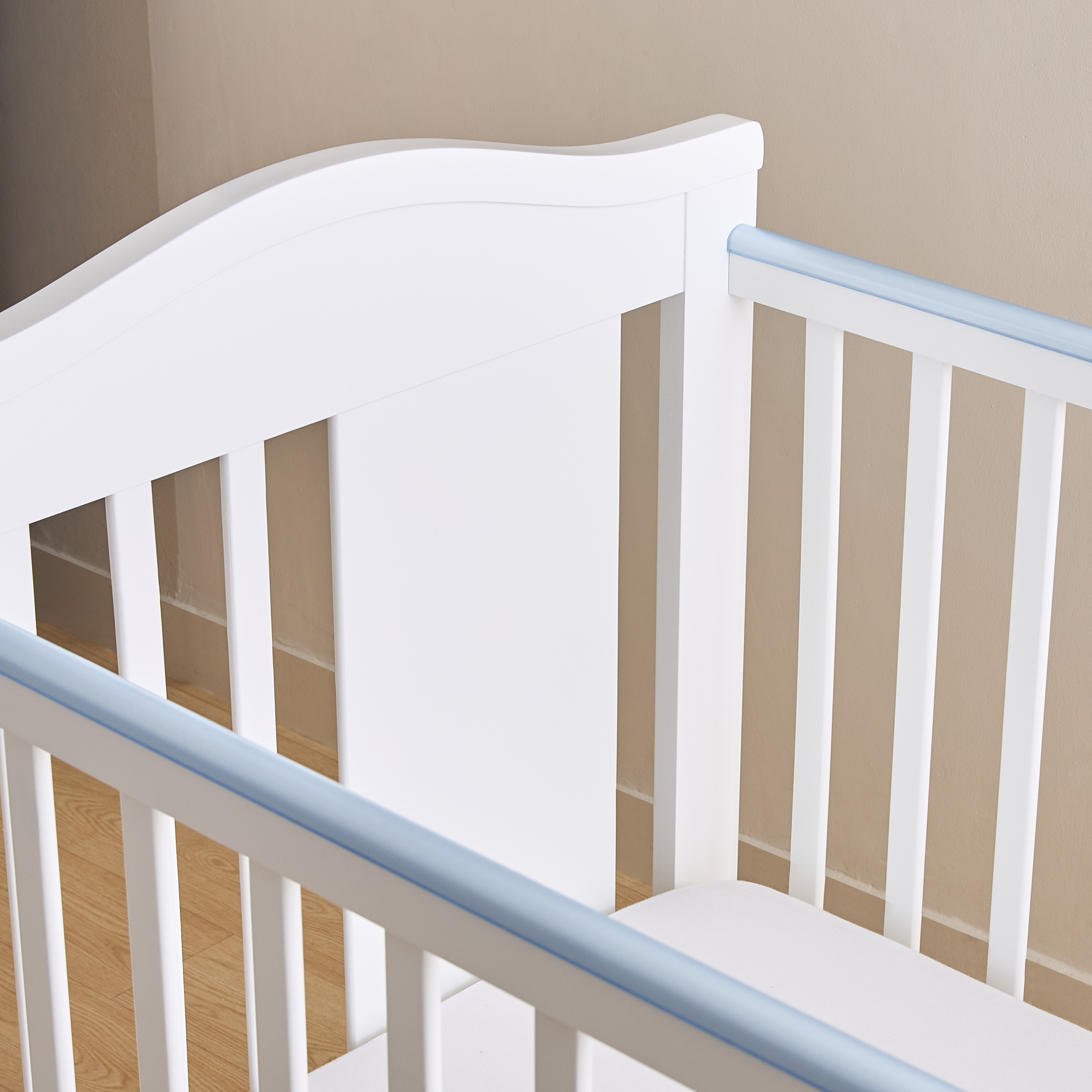 Juniors Crib with Adjustable Side Rails and Wheels (Up to 3 years)-baby-nursery-furniture-cribsandbeds-babycribs-image-7