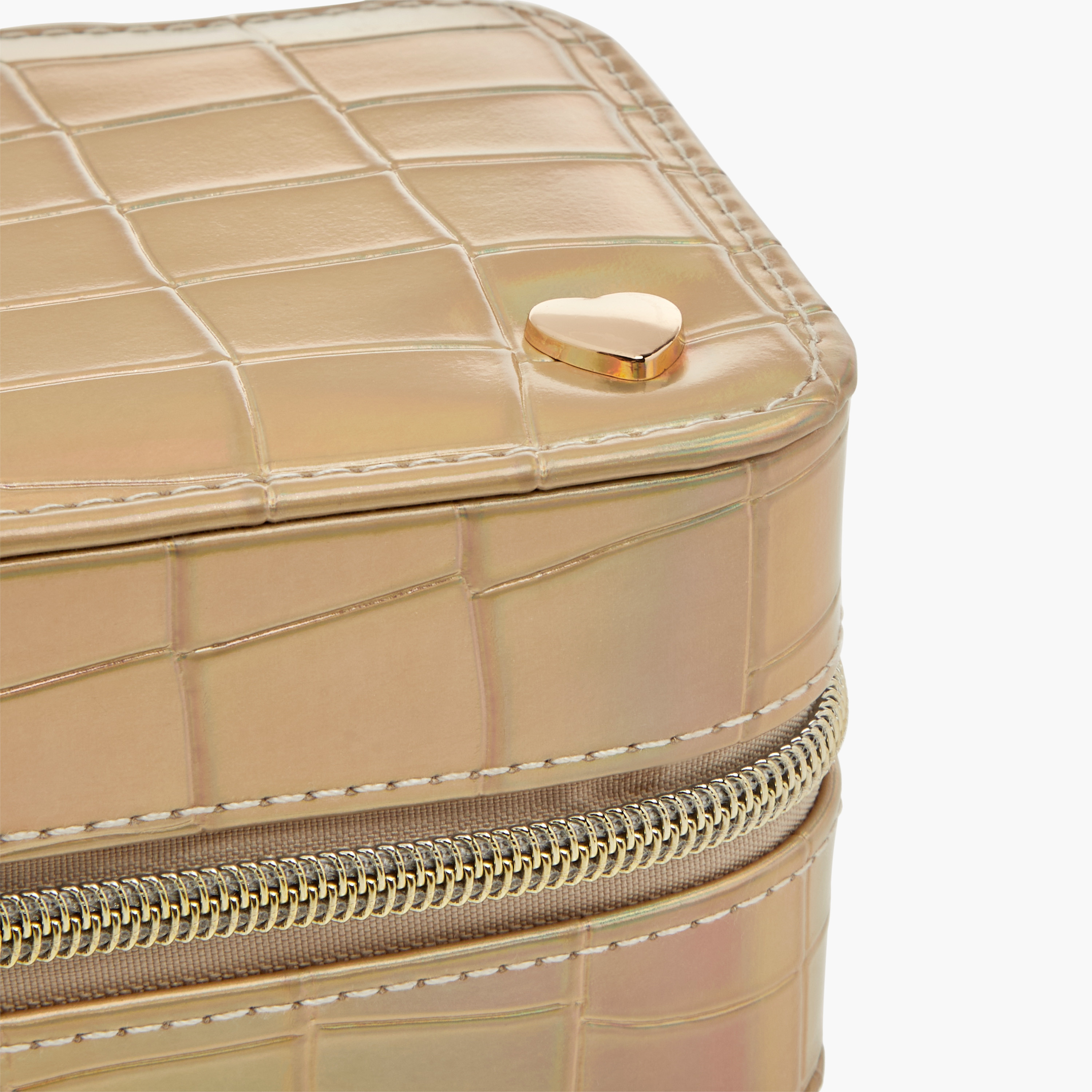 Textured Jewellery Organiser Box with Handle - 20x10x7 cms-women-watchesandjewellery-jewellery-storage-image-3