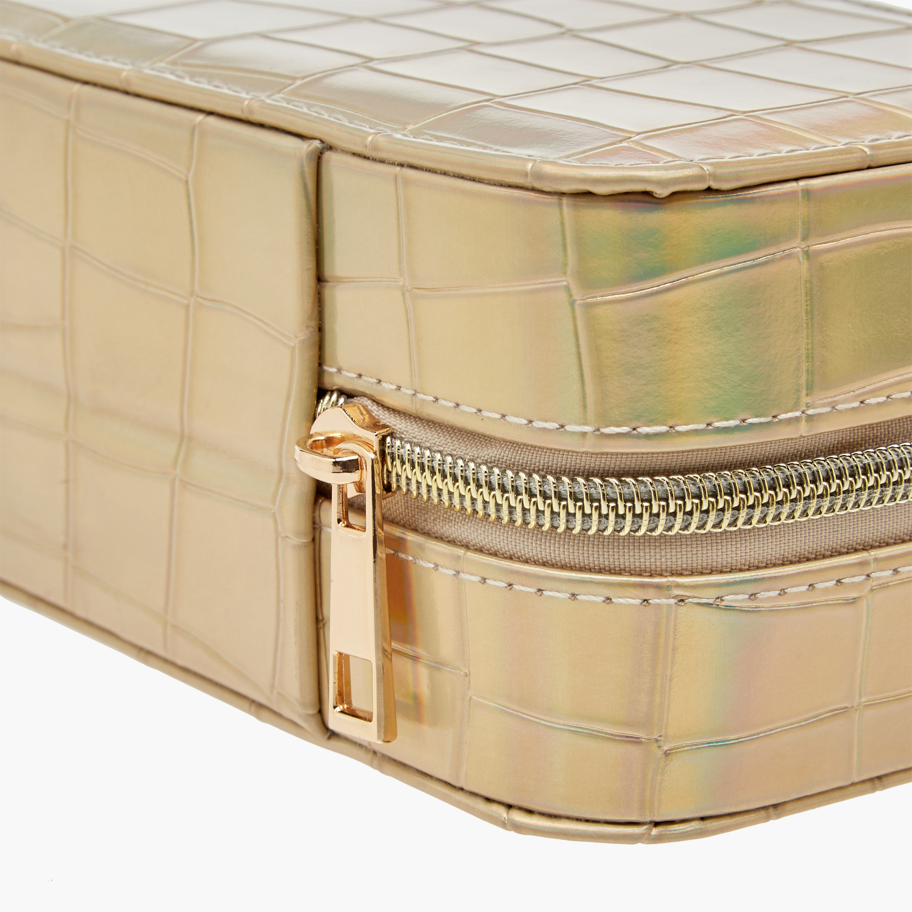 Textured Jewellery Organiser Box with Handle - 20x10x7 cms-women-watchesandjewellery-jewellery-storage-image-4