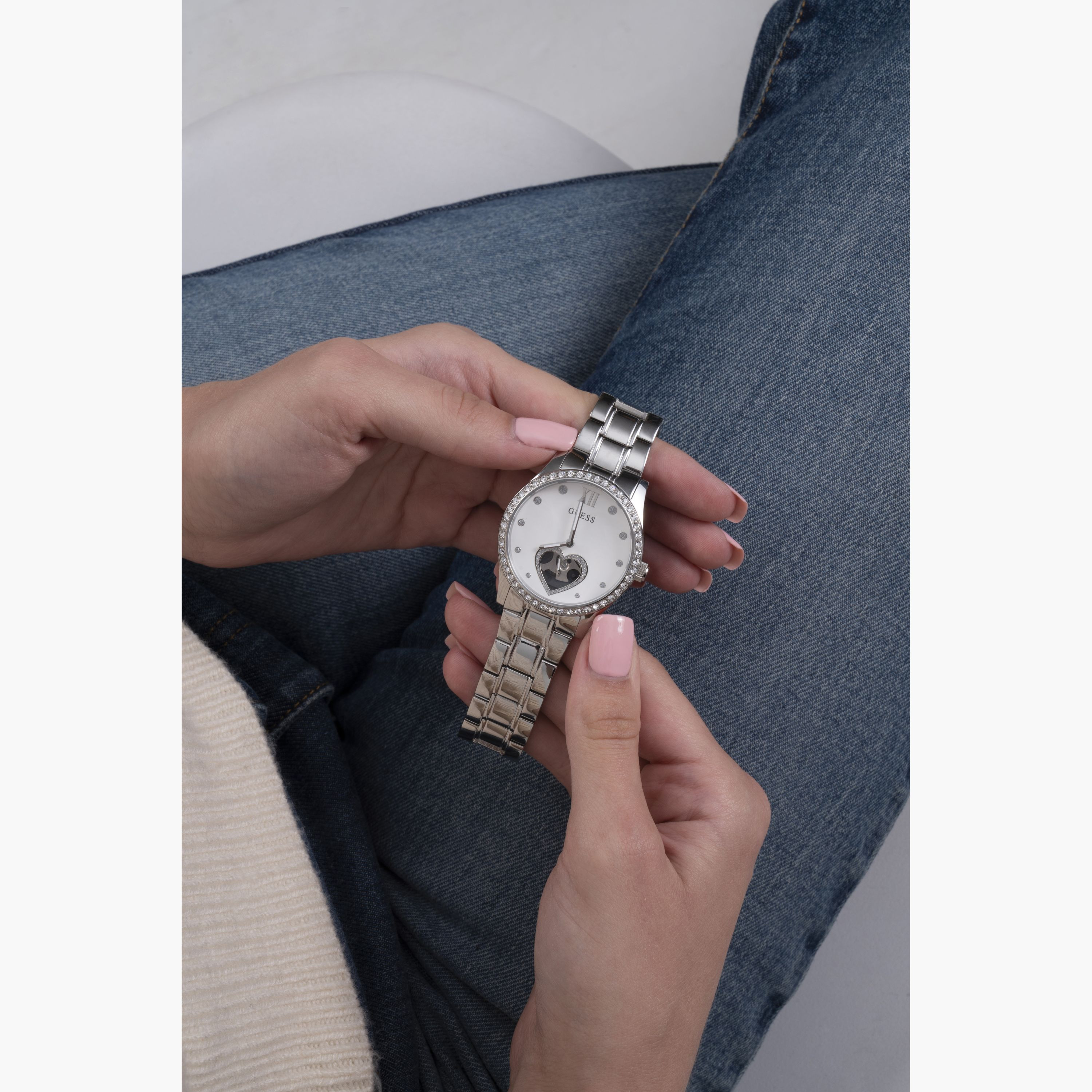 Guess Women's 38 MM Silver Analog Stainless Steel Strap Watch  | GW0380L1-women-watchesandjewellery-watches-image-8