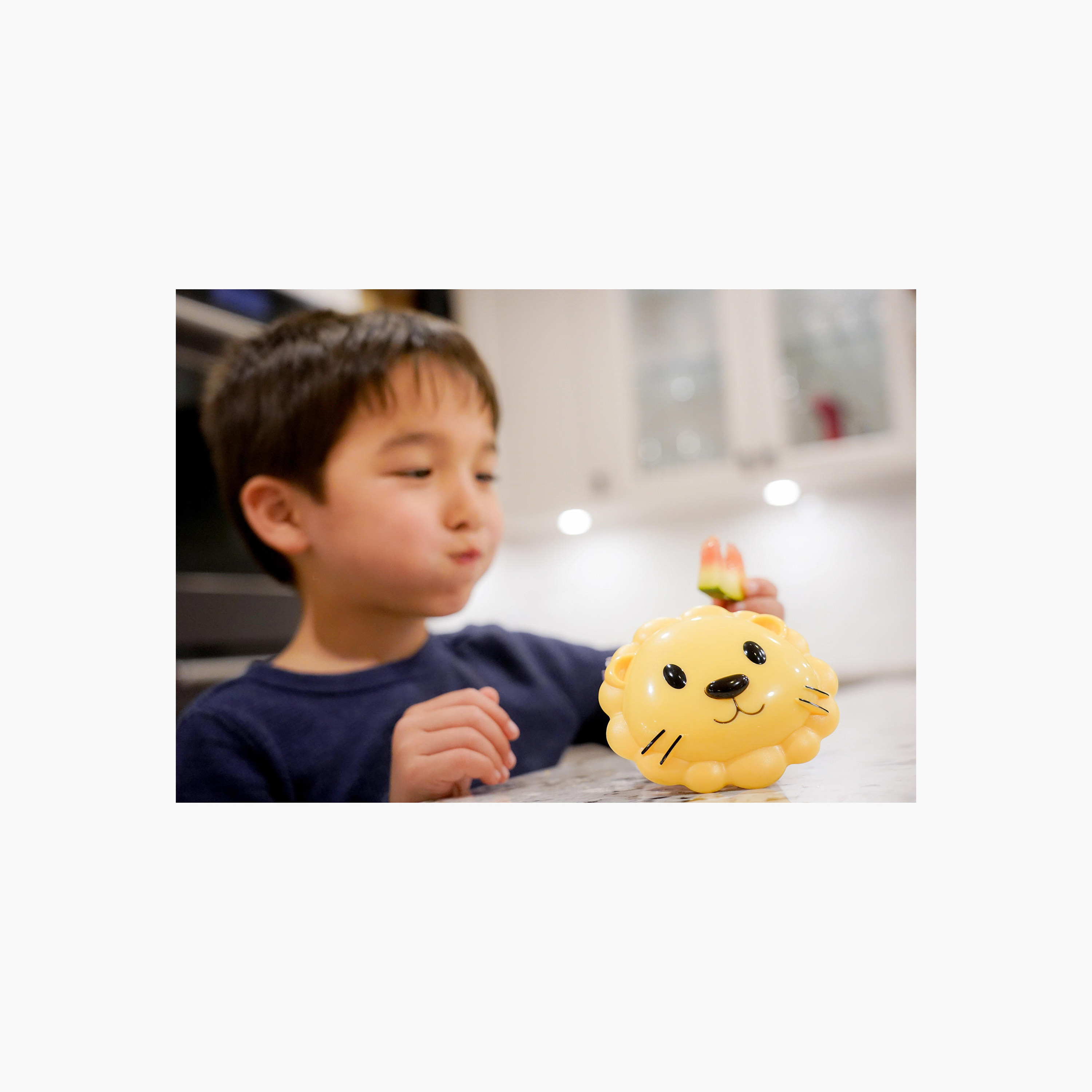 حاوية وجبات خفيفة بتصميم أسد من ميلي-baby-feeding-mealtimeessentials-image-2
