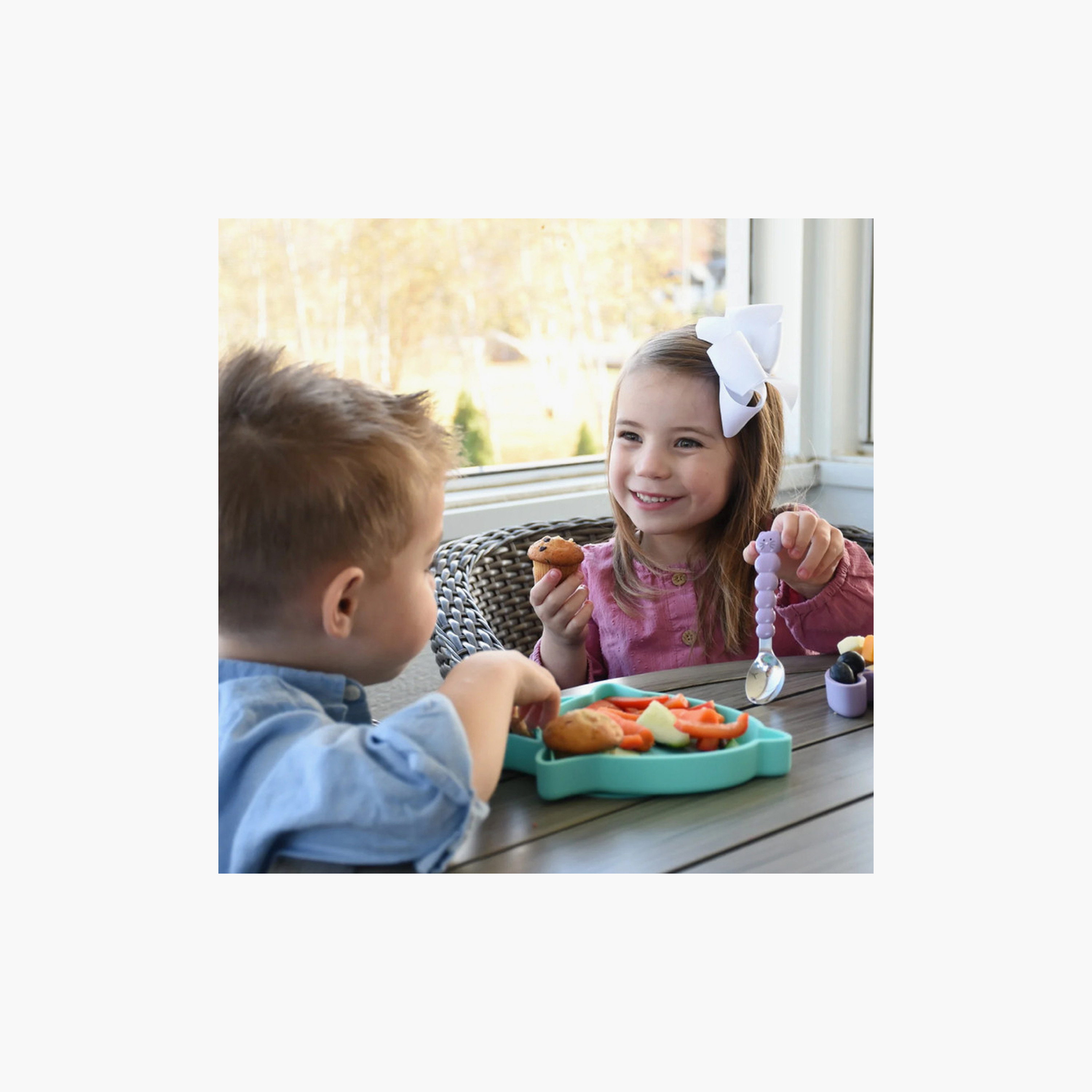 Melii Divided Silicone Suction Plate - Shark - Turquoise-baby-feeding-mealtimeessentials-image-5