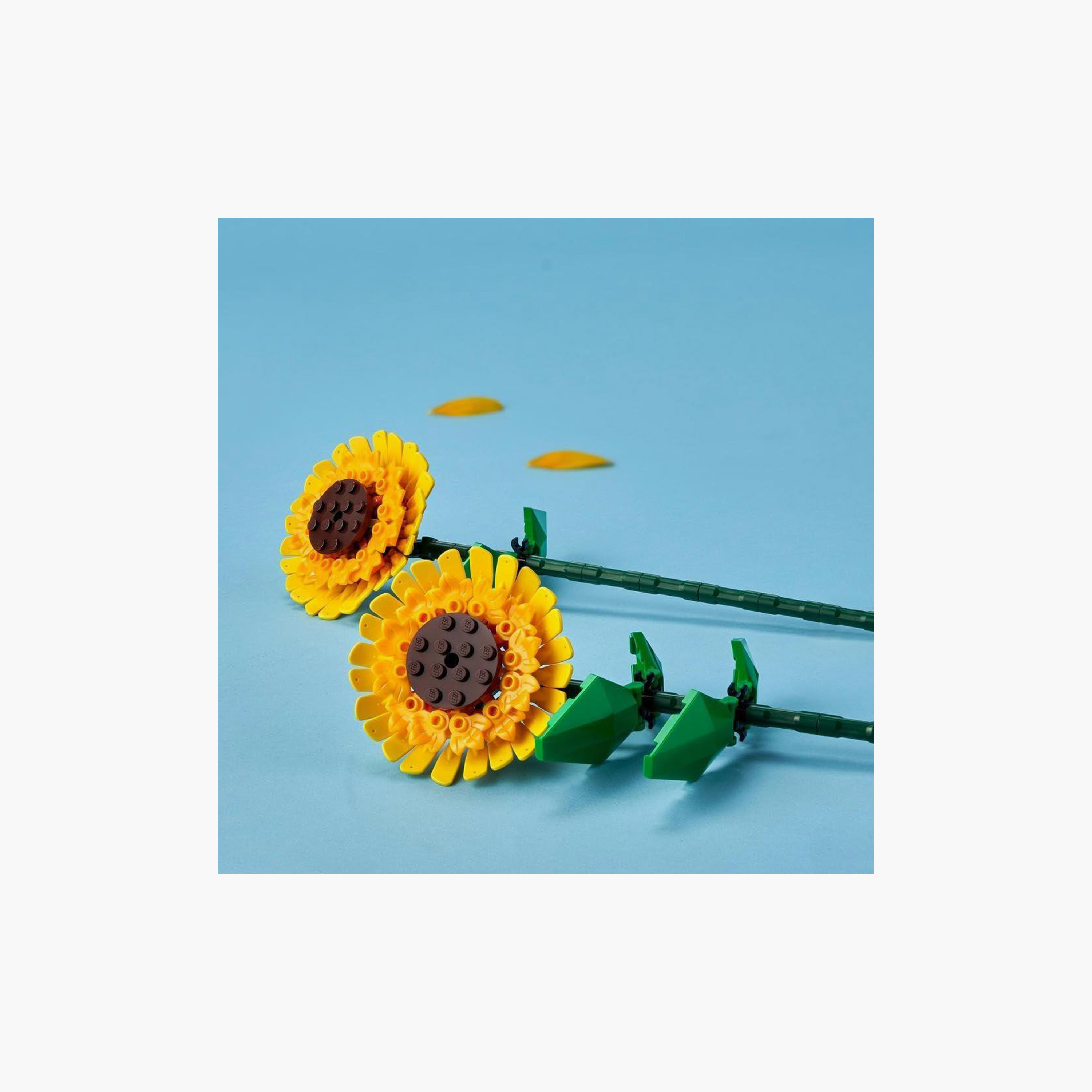 LEGO® Sunflowers 40524 Building Kit; For Ages 8+ (191 Pieces)-toys-buildingblocks-blocks-image-3