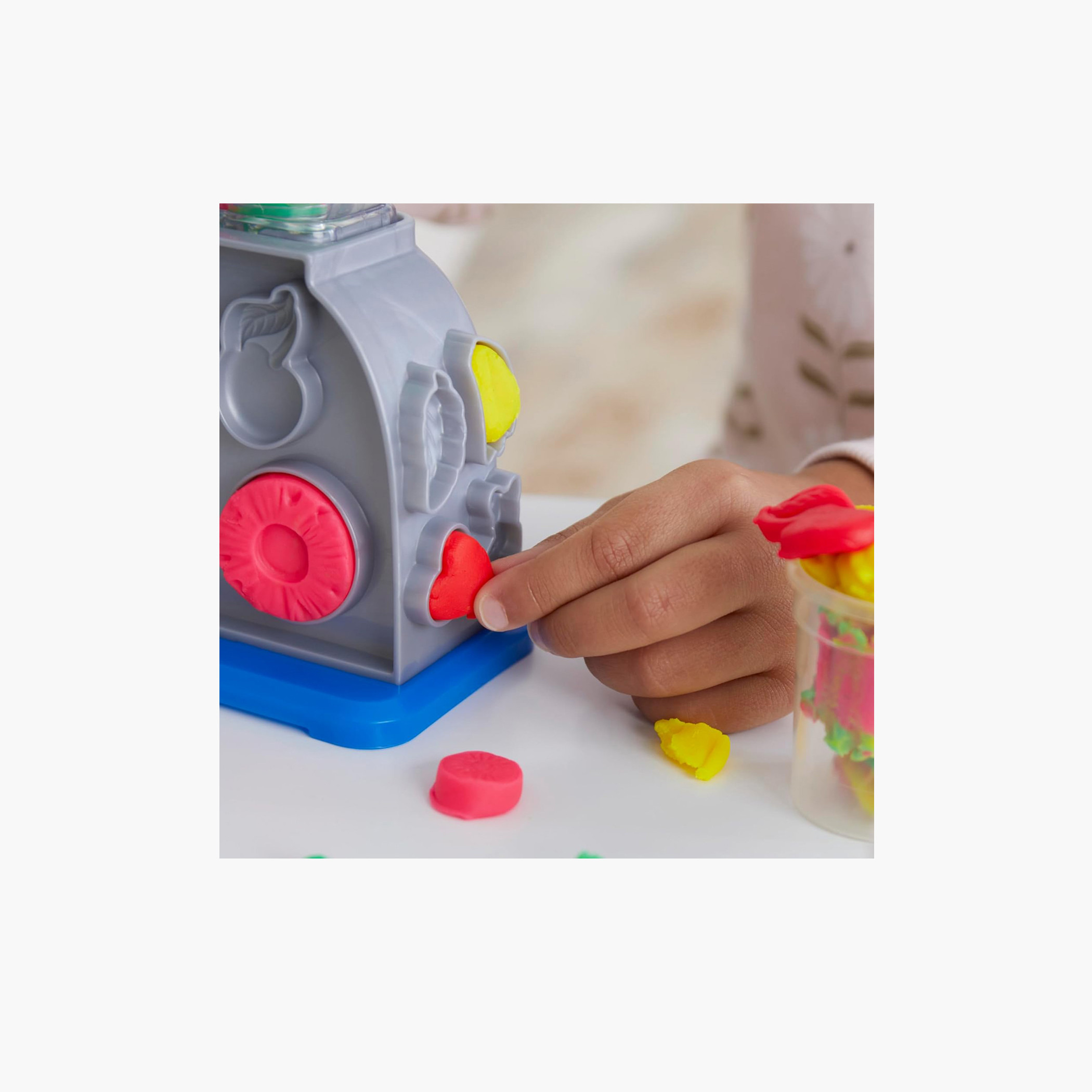 Play-Doh Swirlin Smoothies Blender Playset-toys-educational-doughtoys-image-4