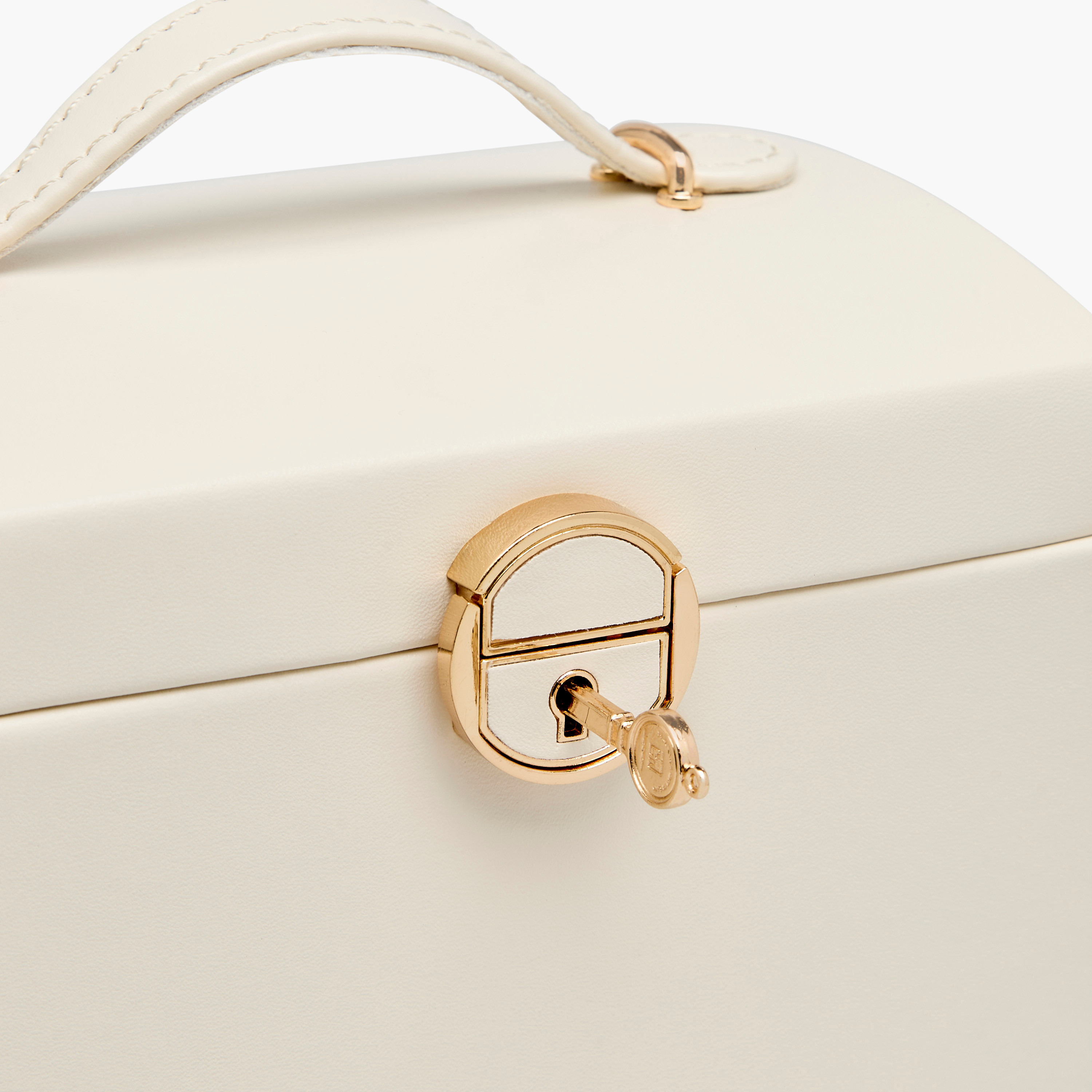 Solid Layered Jewellery Box with Handle - 18x14x13 cms-women-watchesandjewellery-jewellery-storage-image-5