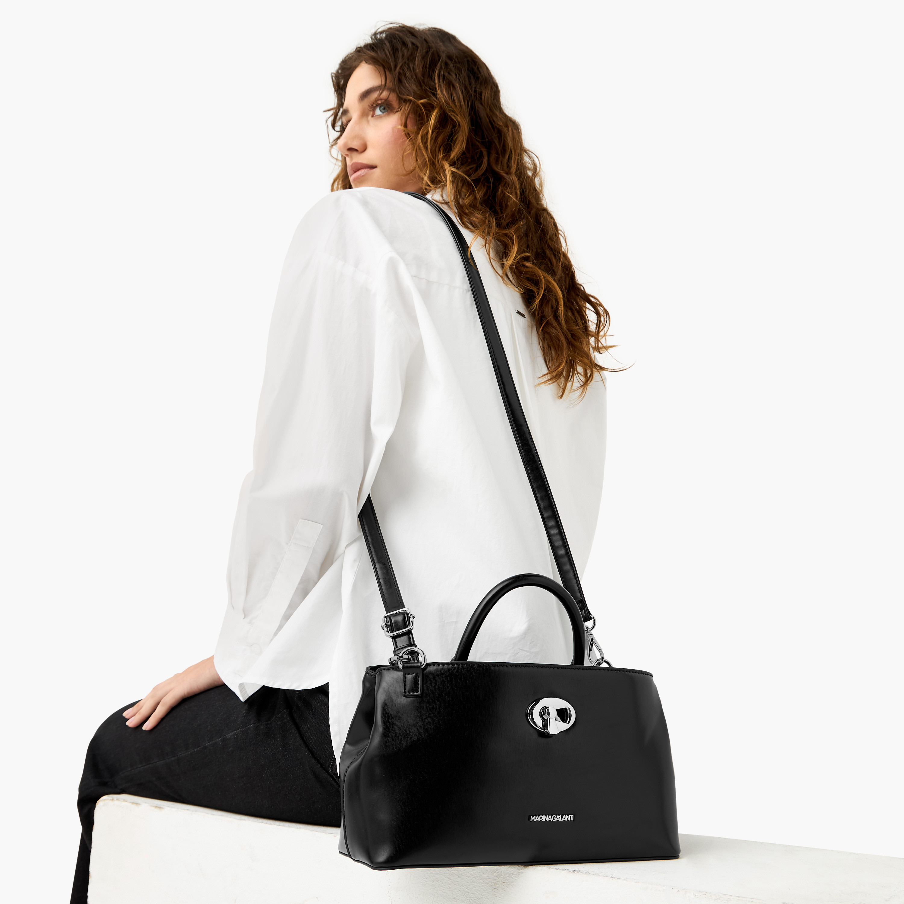 شنطة كتف سادة بمقبض وقفل إغلاق من مارينا جالانتي-women-bagsandwallets-handbags-image-11