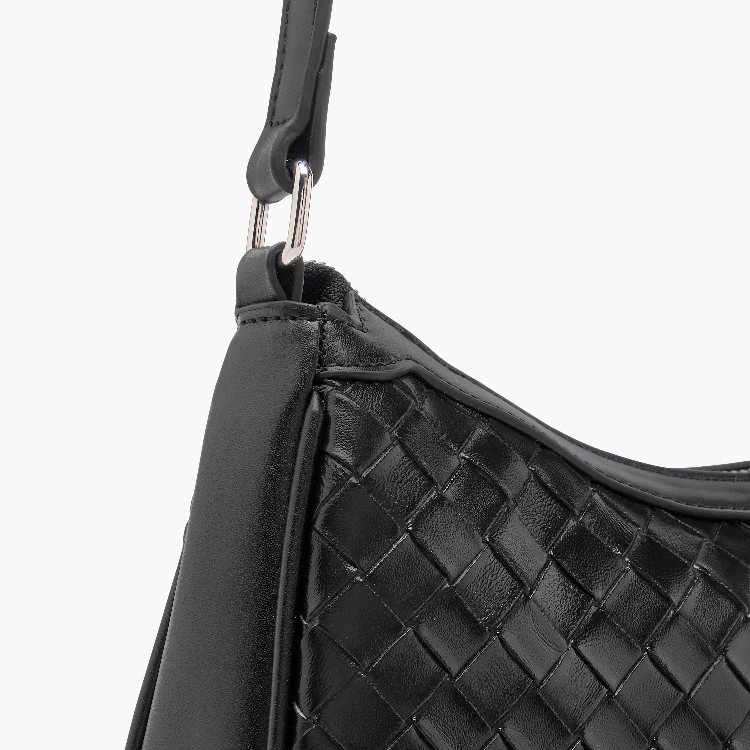 شنطة كروس بودي بارزة الملمس بحزام قابل للتعديل وسحاب إغلاق من مارينا جالانتي-women-bagsandwallets-handbags-image-14
