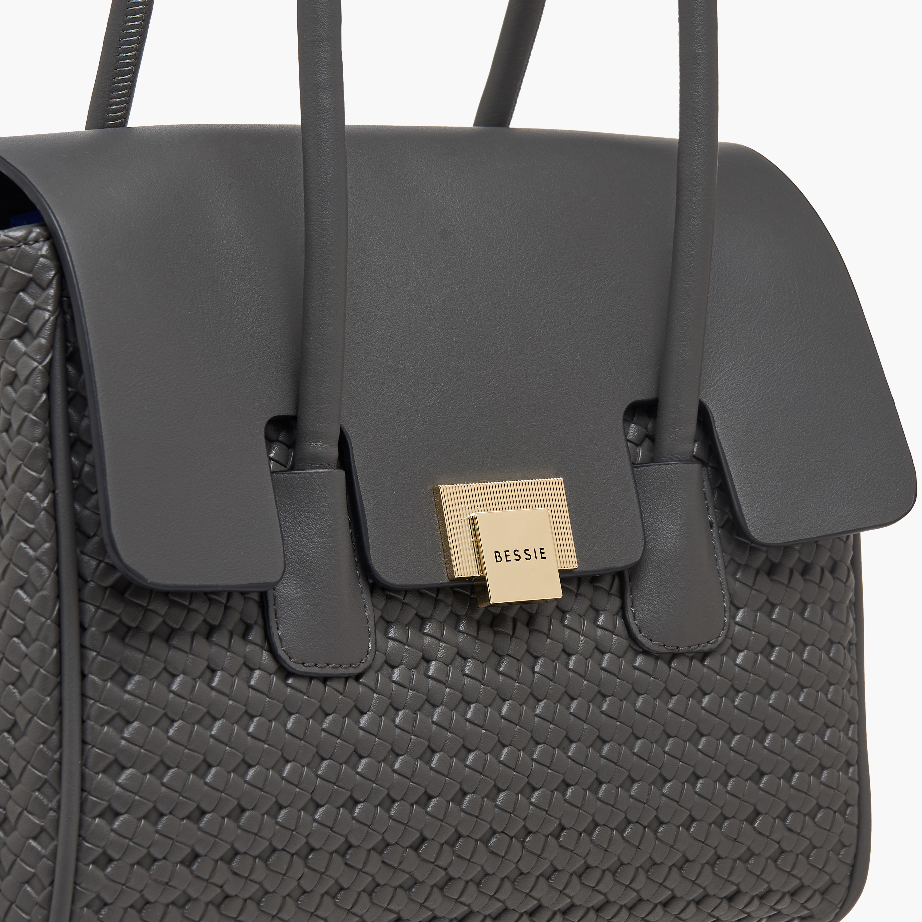 شنطة توتي بارزة الملمس بحزام قابل للفصل وسحاب إغلاق من بيسي لندن-women-bagsandwallets-handbags-image-5