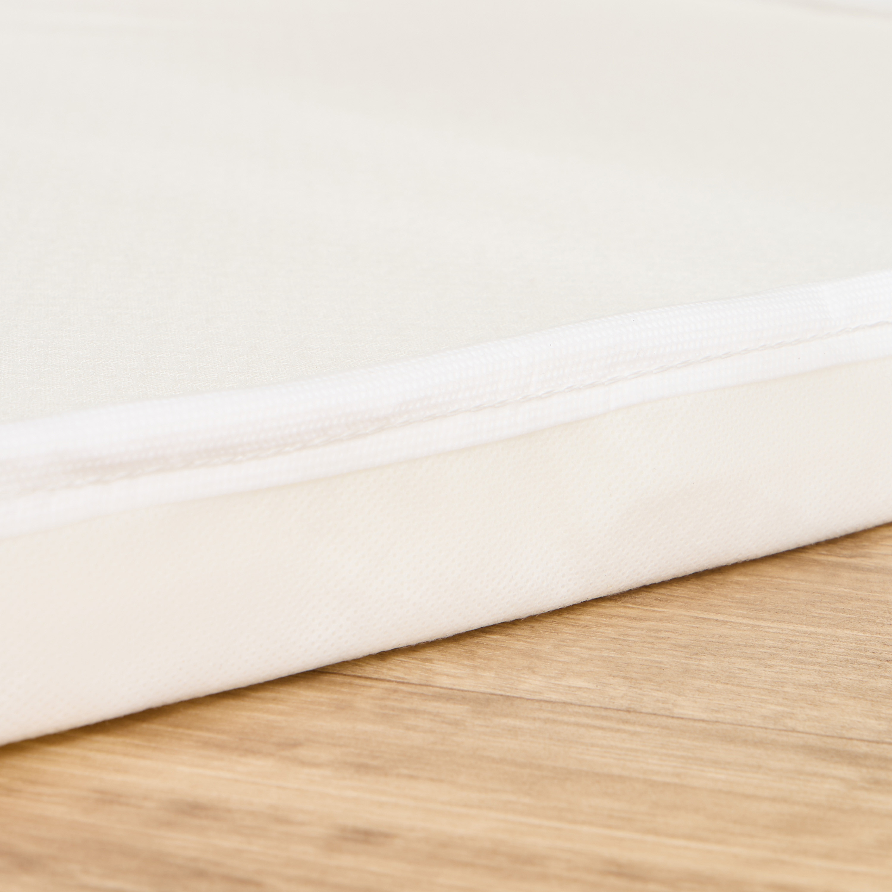 Juniors Bassinet Mattress - 90x50x3 cm-baby-nursery-mattresses-image-3