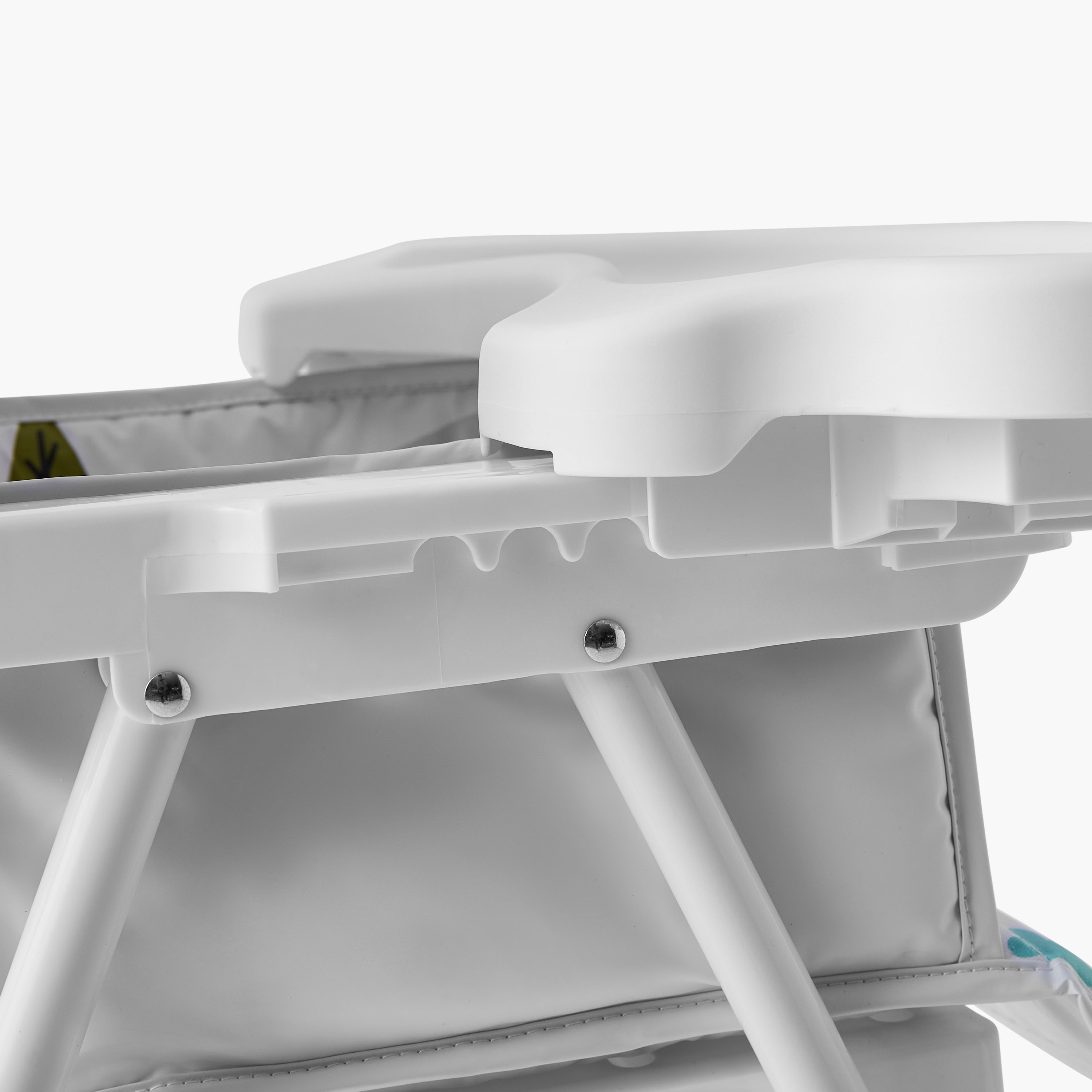 Juniors Genesis Printed High Chair-baby-feeding-highchairsandboosters-image-10