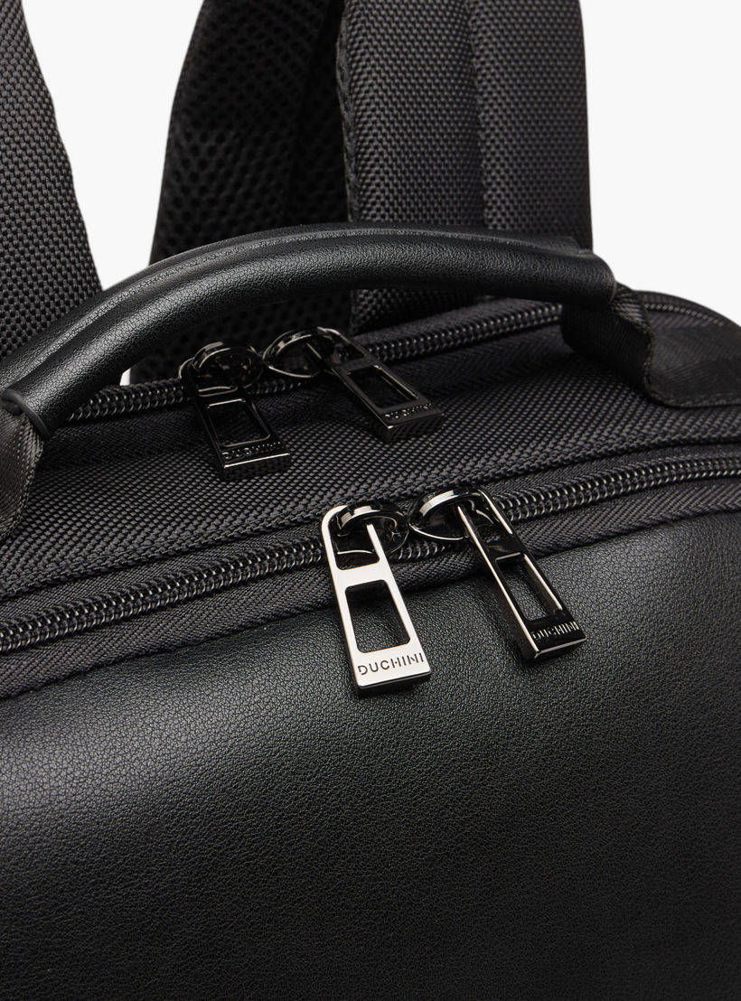 شنطة ظهر سادة بحمالات قابلة للتعديل ومقبض من دوتشيني-men-bags-image-6