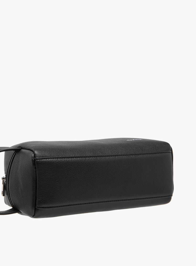 شنطة صغيرة بارزة الملمس بسحاب إغلاق وحزام معصم من دوتشيني-travel-accessories-image-6