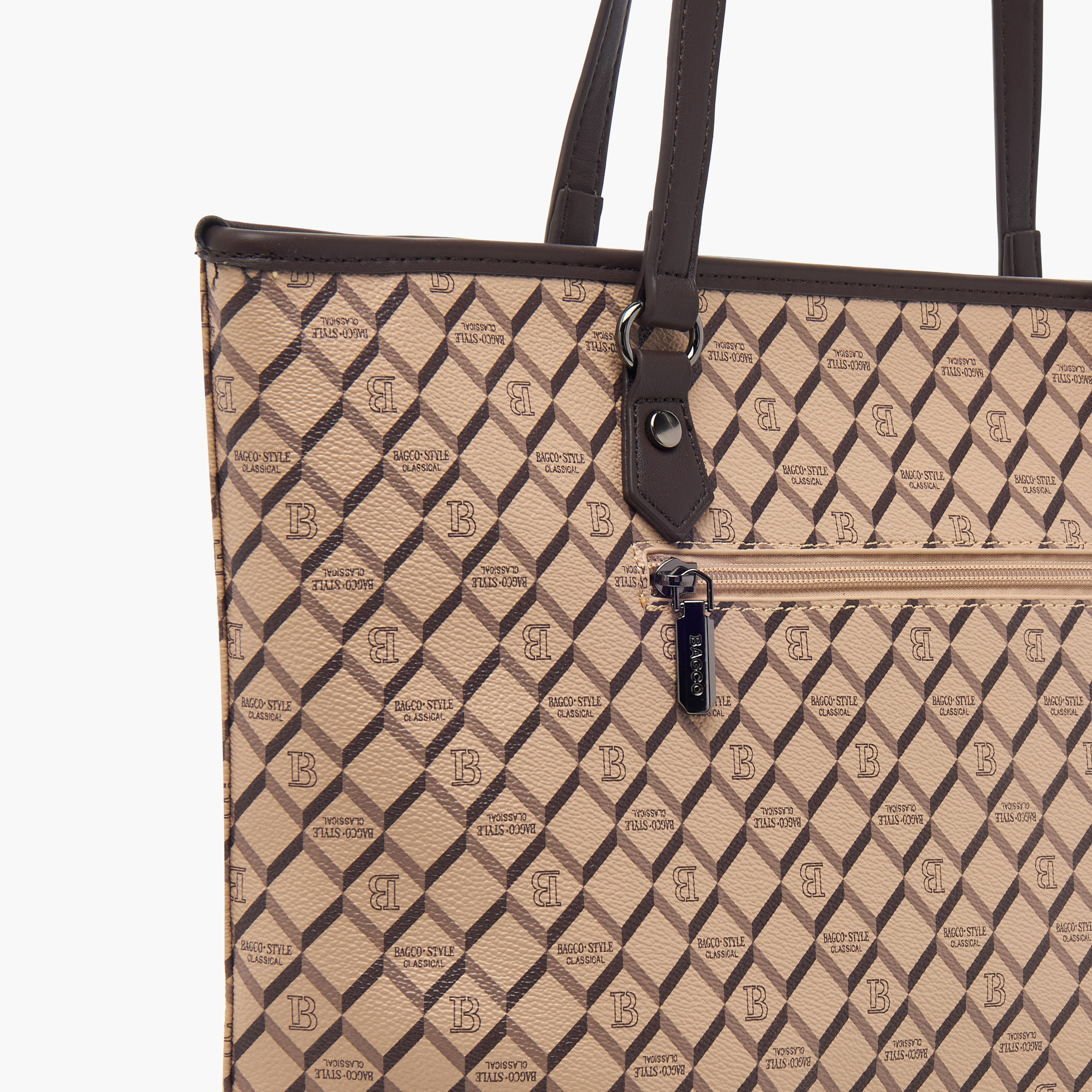 شنطة توتي بطبعات مونوجرام ومقابض مزدوجة ومحفظة بسحاب دائري من باجكو-women-bagsandwallets-handbags-image-6