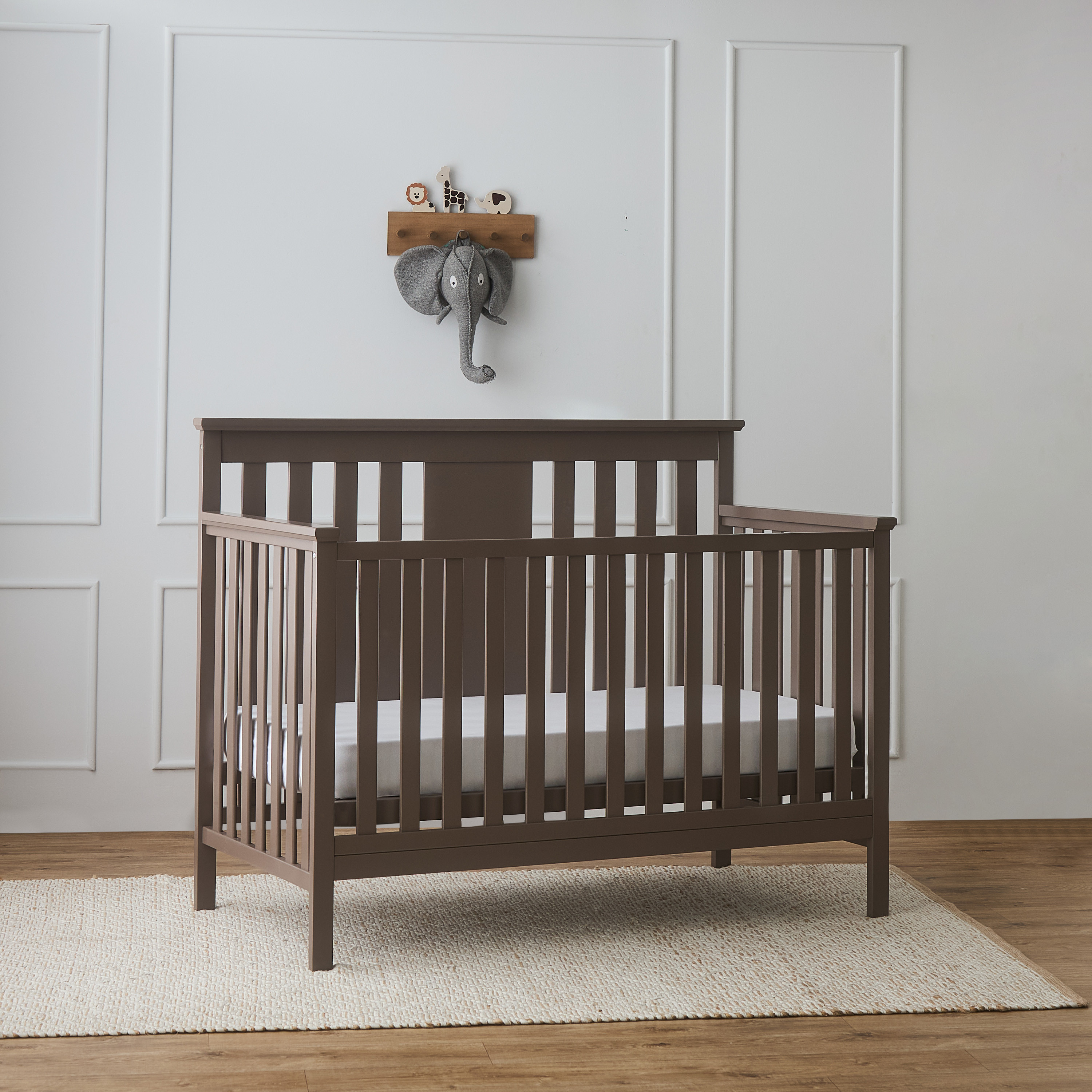 Juniors Adrian Crib with Toddler Rail-baby-nursery-furniture-cribsandbeds-babycribs-image-2