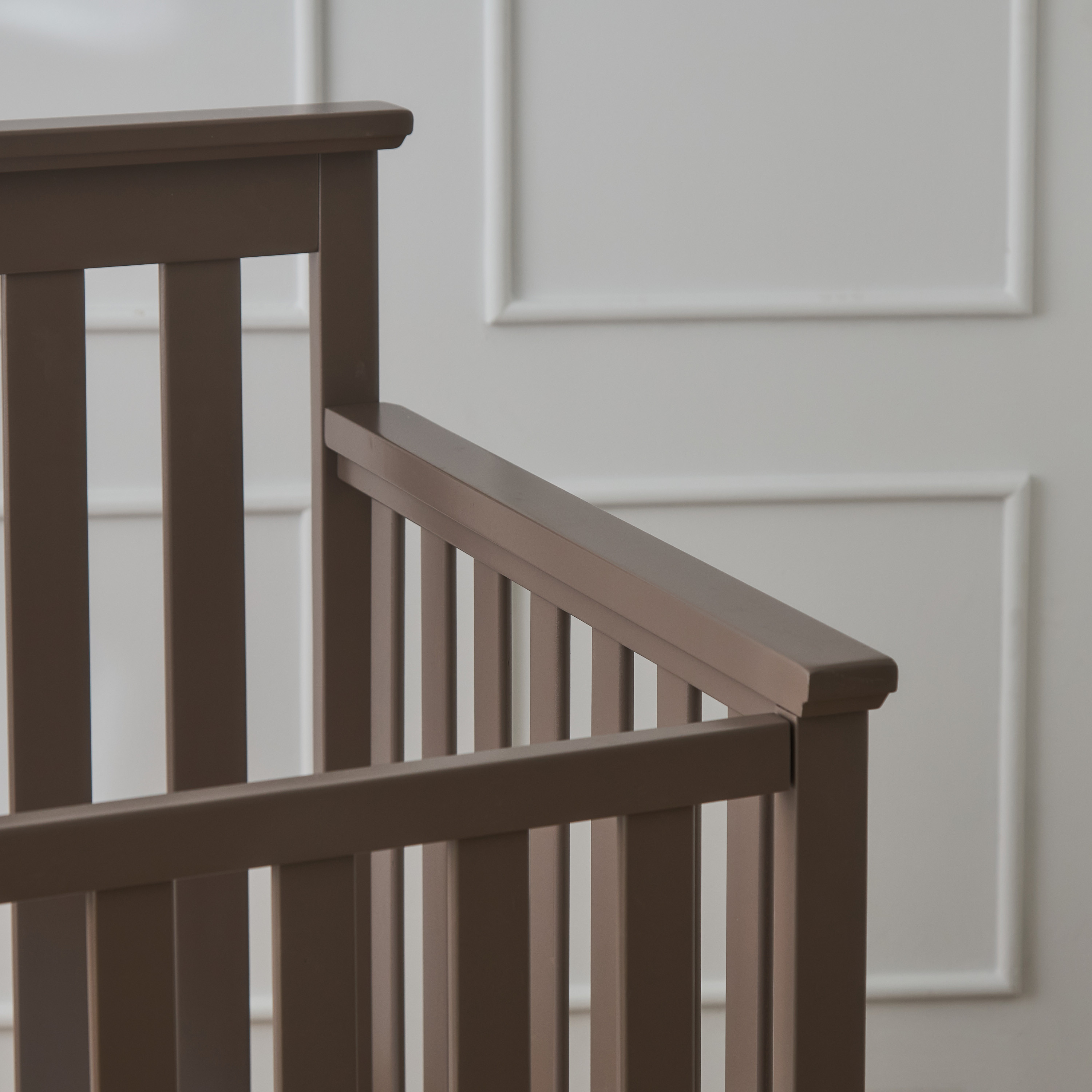 Juniors Adrian Crib with Toddler Rail-baby-nursery-furniture-cribsandbeds-babycribs-image-6