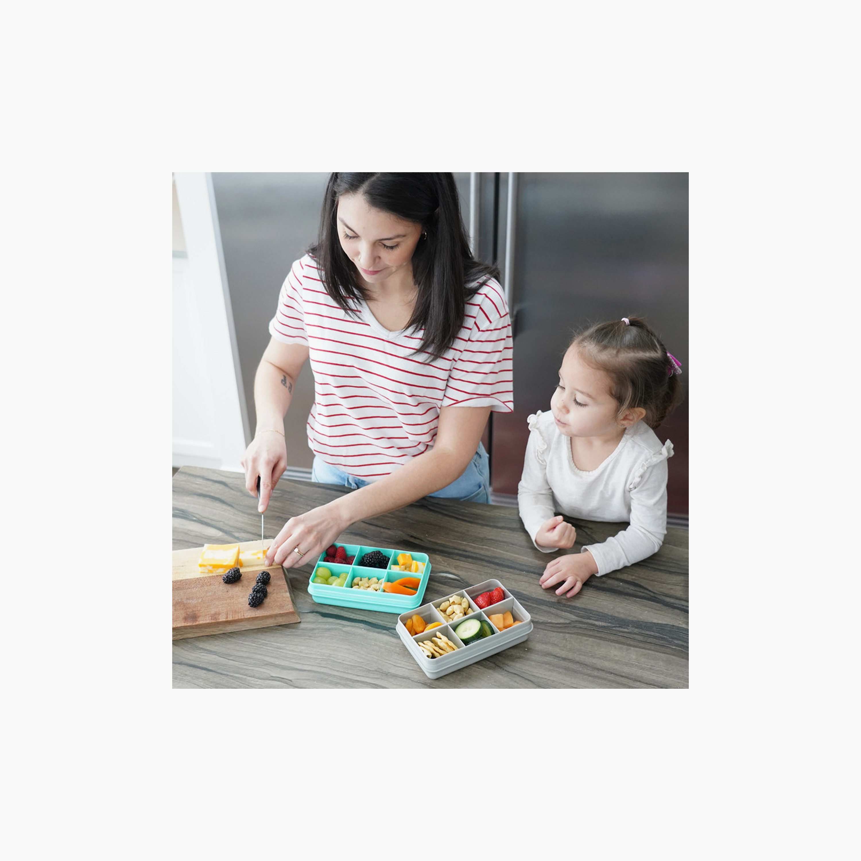 علبة وجبات خفيفة صغيرة خالية من مادة BPA 6 أقسام من ميلي - 118 مل-baby-feeding-mealtimeessentials-image-3