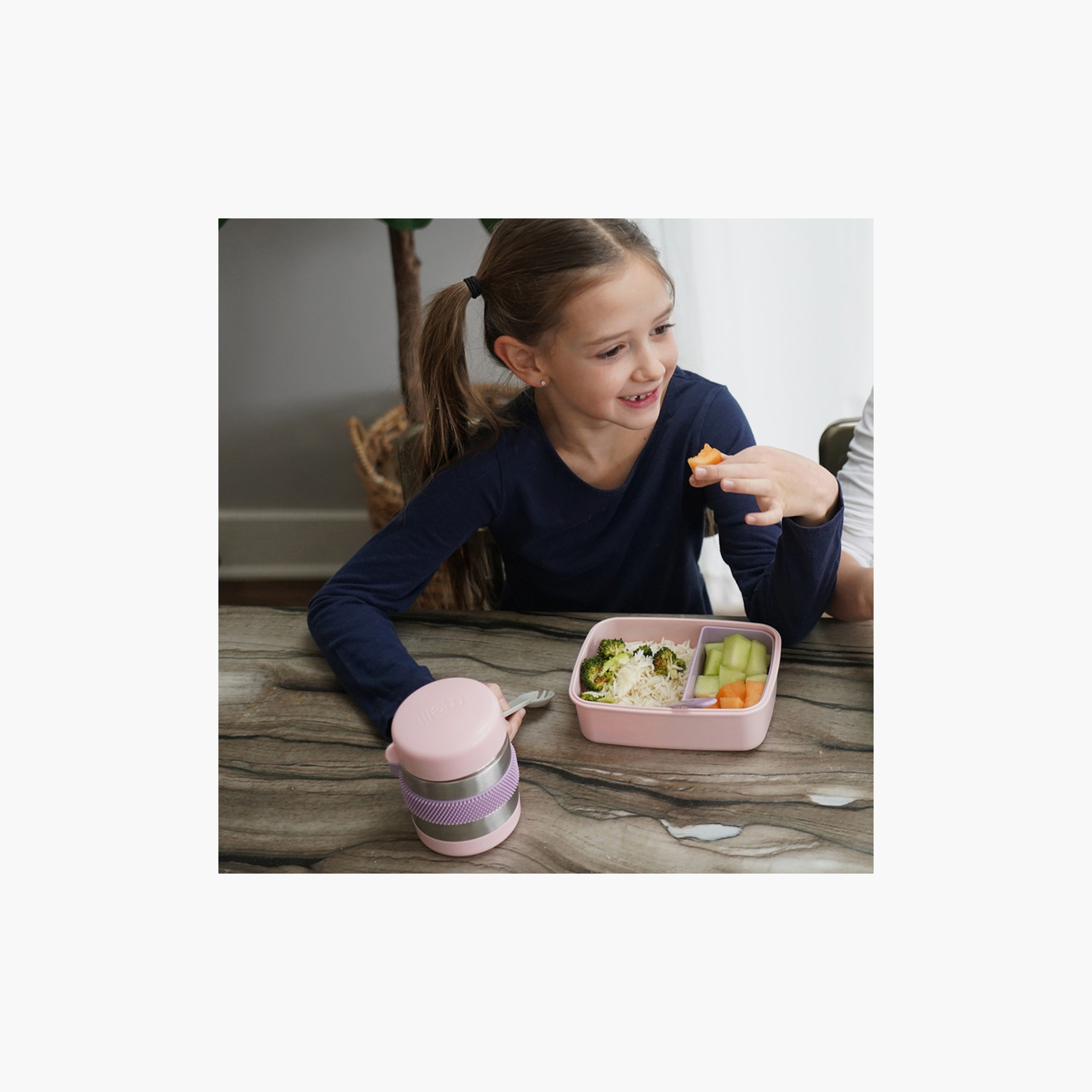 Melii Fidget Thermose Insulated Food Jar with Spoon - 300 ml-baby-feeding-mealtimeessentials-image-4