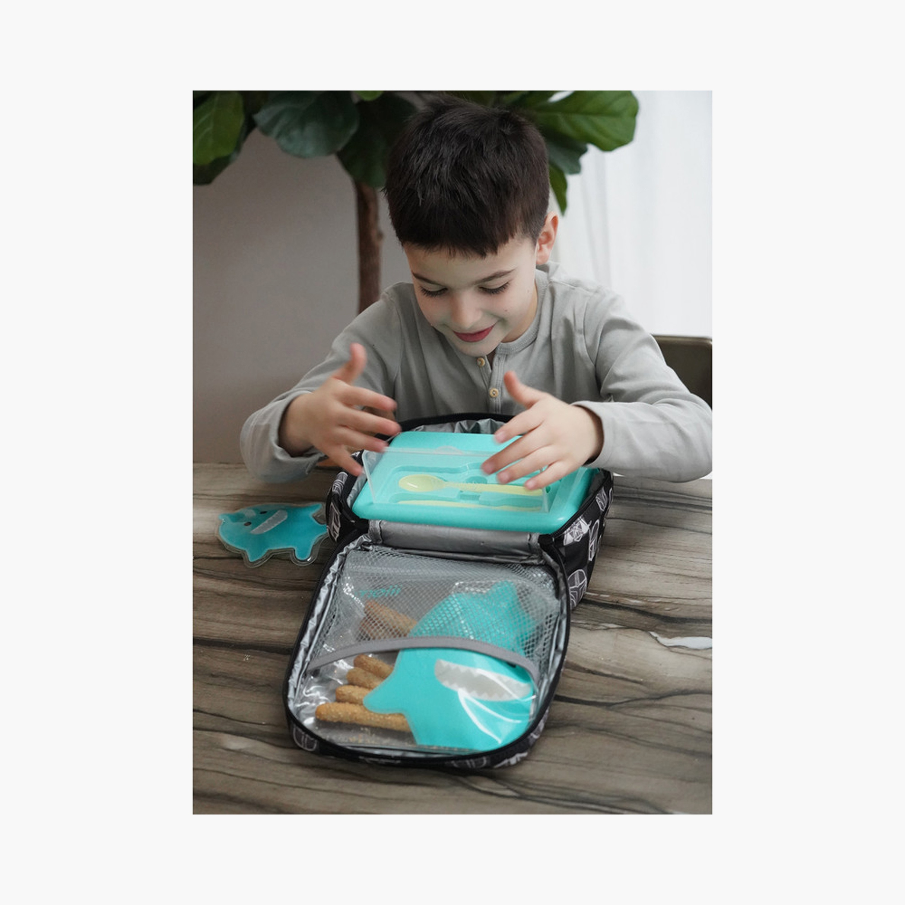 صندوق غداء بينتو طبقتين مع ملعقة وشوكة من ميلي-school-lunchessentials-lunchboxes-image-11