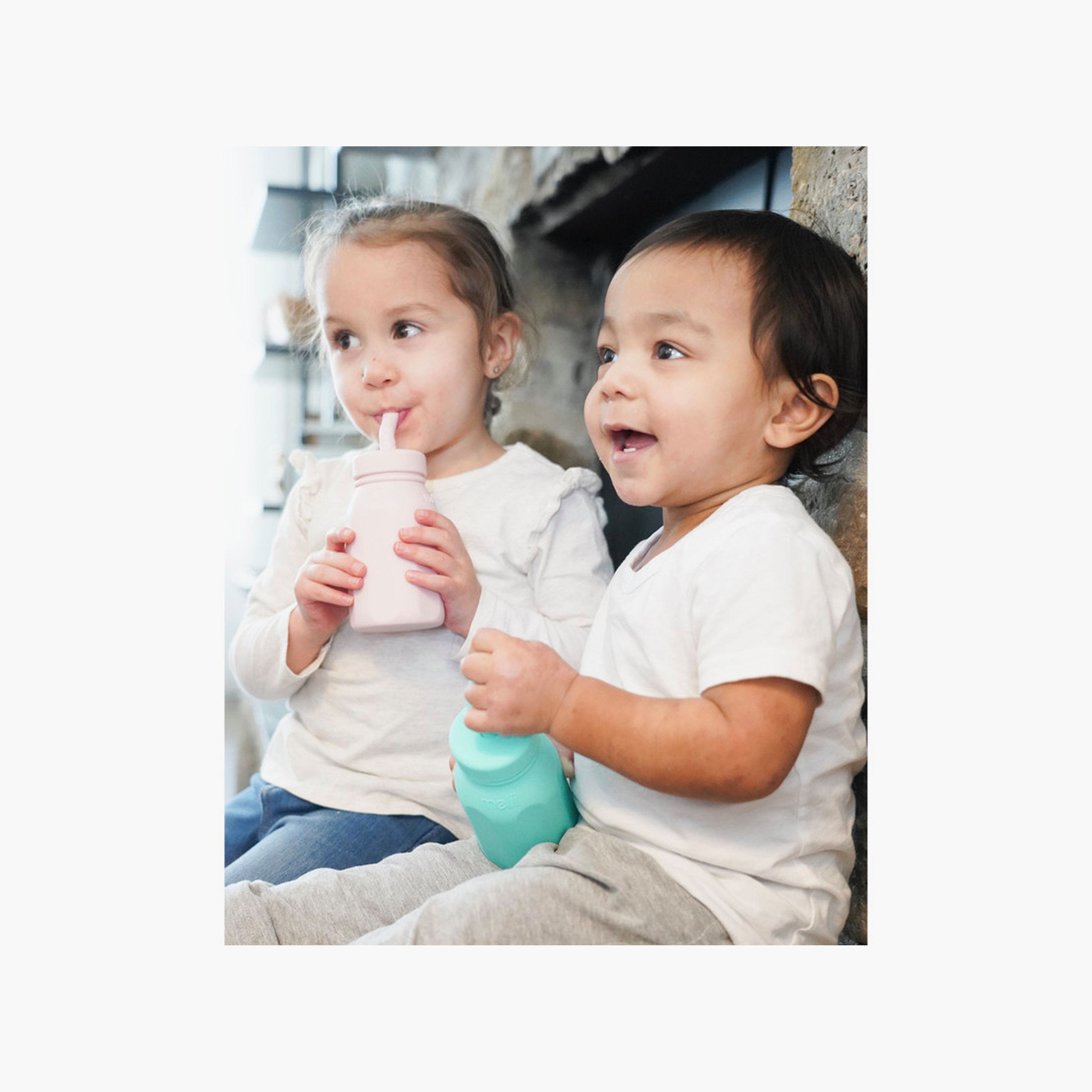 زجاجة مياه سيليكون خالية من مادة BPA مع ماصة من ميلي - 230 مل-school-waterbottles-image-2