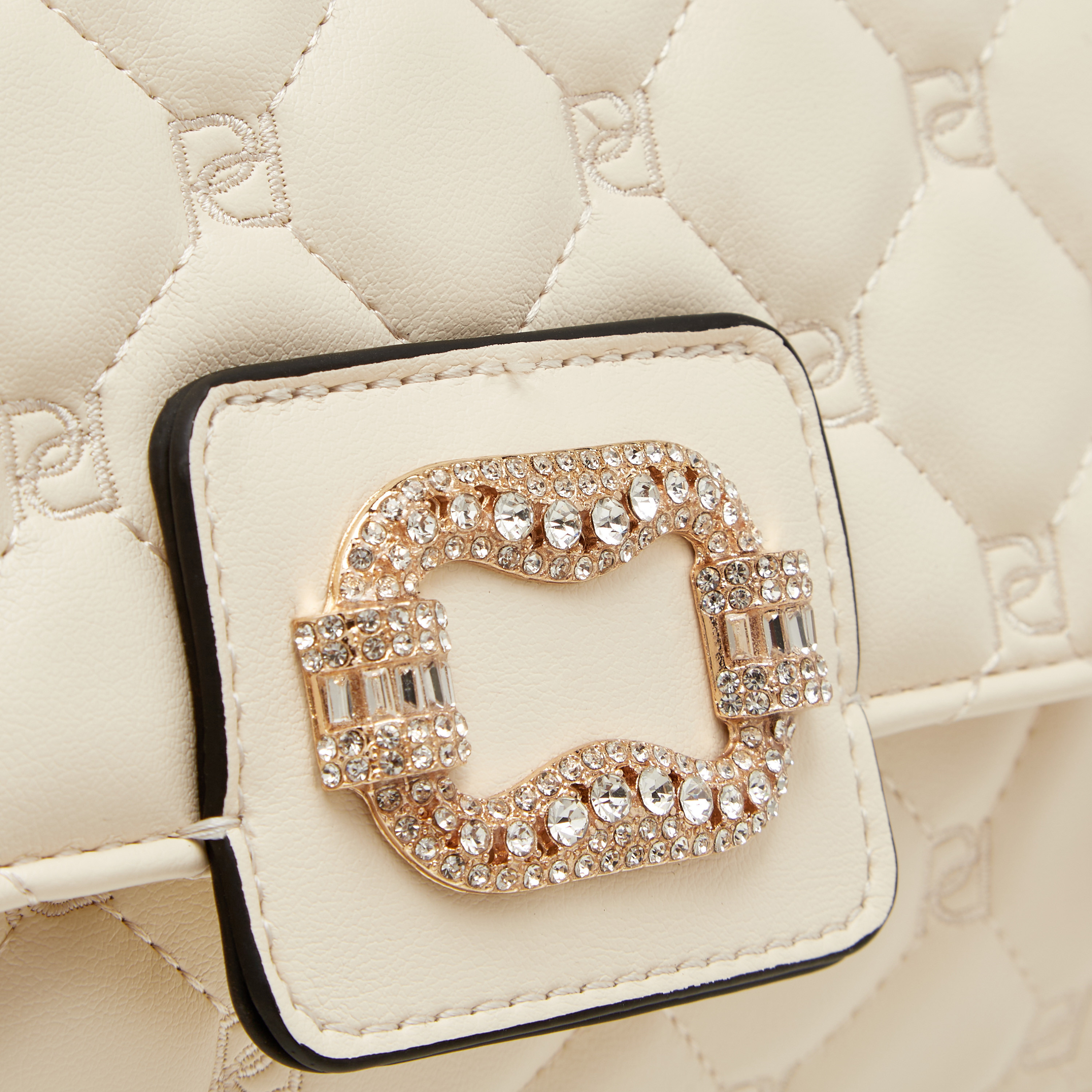 شنطة ساتشيل مبطنة بحزام قابل للفصل وطية إغلاق من بابريكا-women-bagsandwallets-handbags-image-4