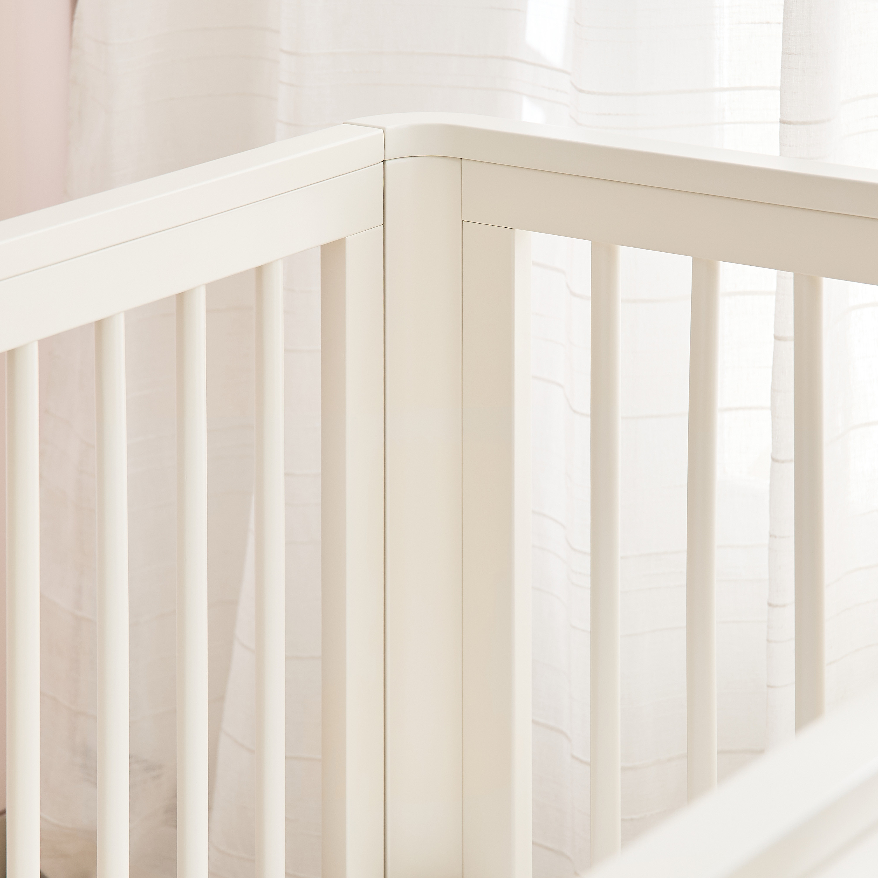 Giggles Aurelia Crib with Convertible Design and Guard Rails-baby-nursery-furniture-cribsandbeds-babycribs-image-8