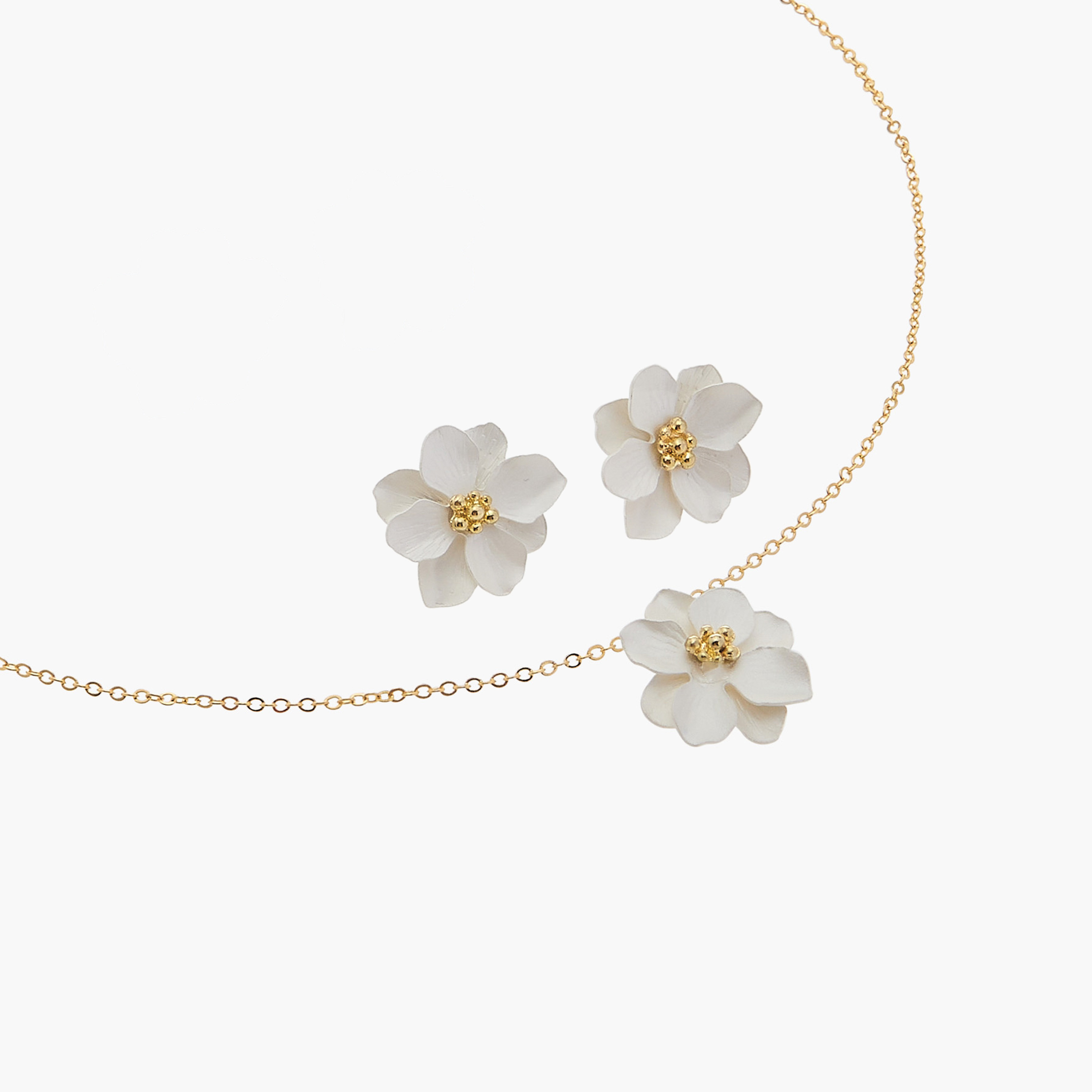 طقم حلق وعقد بدلاية زهرية من تشارمز-girls-accessories-jewellery-image-3