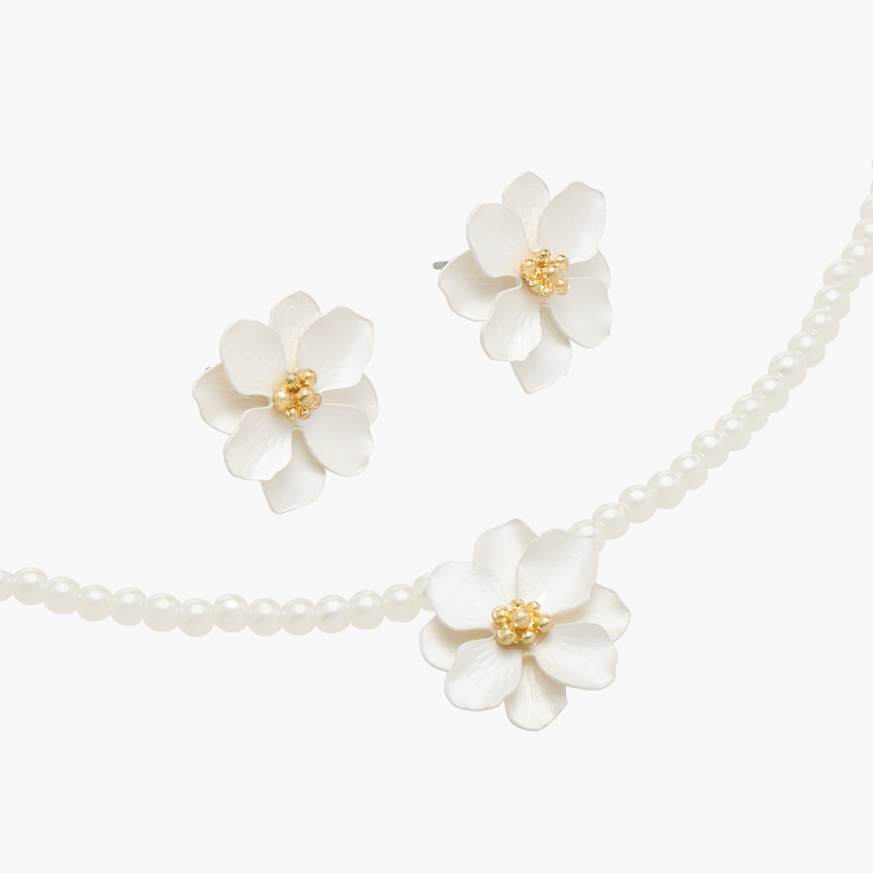 طقم حلق وعقد بدلّاية مزينة بالأزهار من تشارمز-girls-accessories-jewellery-image-3