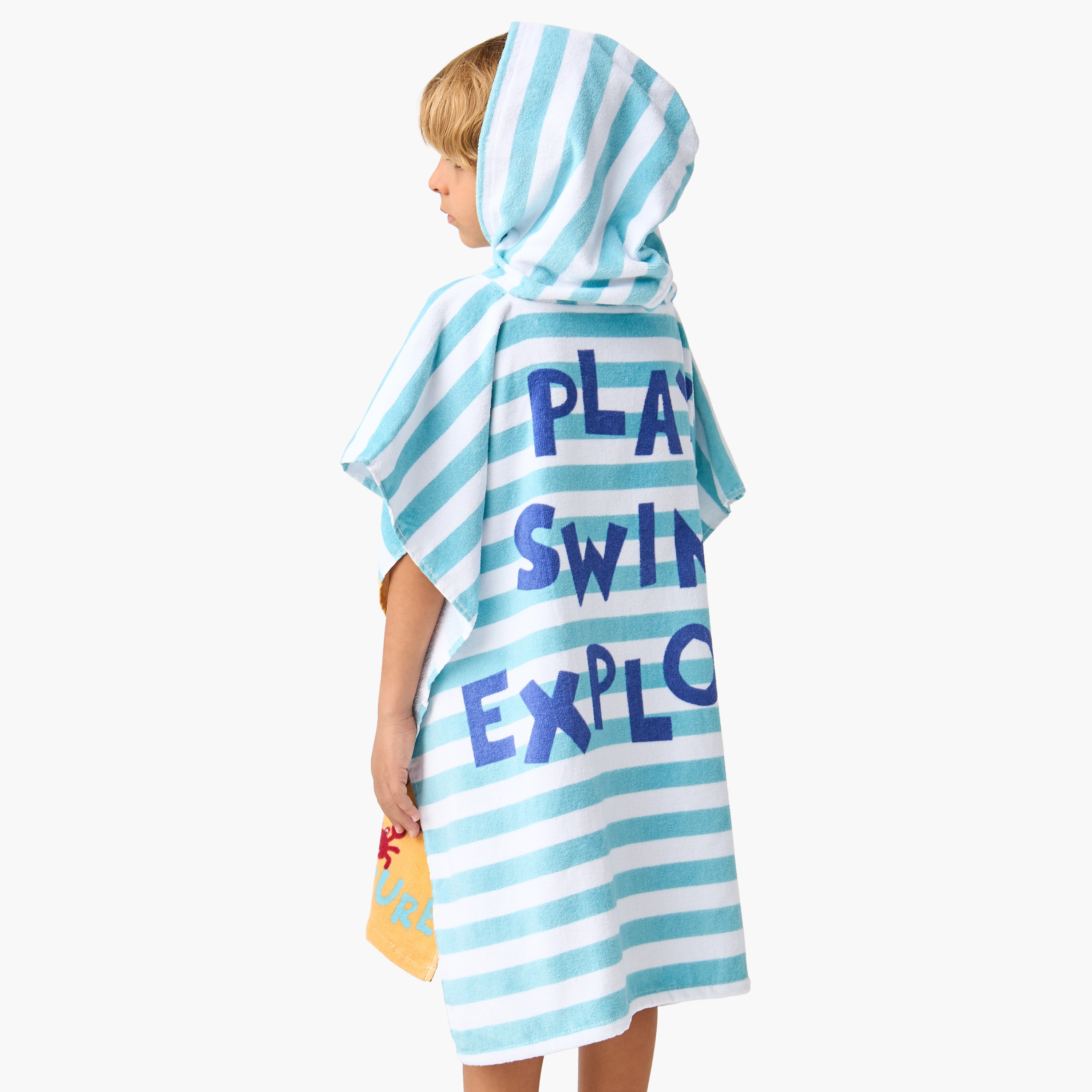 منشفة بقبعة وطبعات ميكي ماوس من ديزني - 60x60 سم-baby-bathandcare-towels-image-3