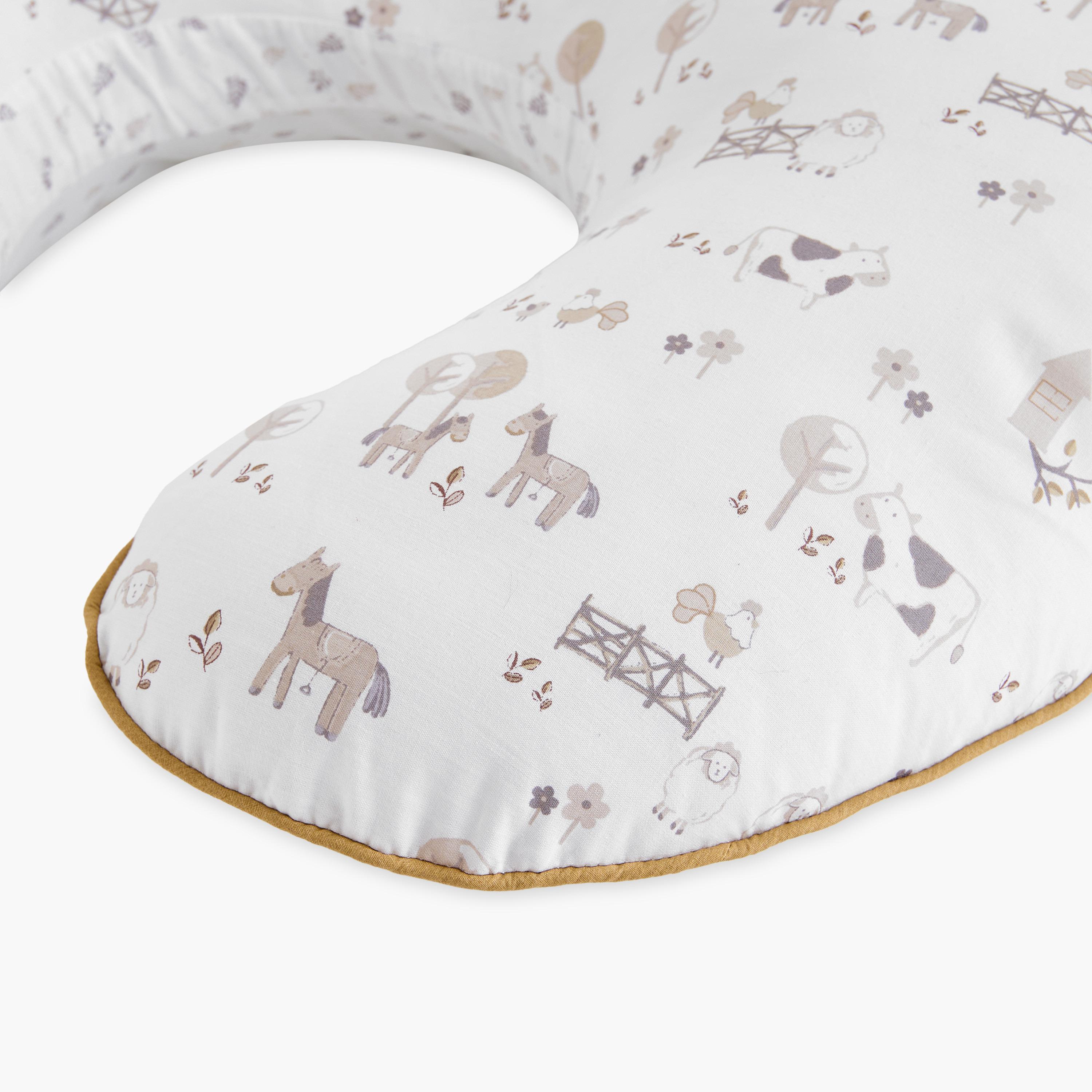 Juniors Farm Friends Feeding Pillow-baby-feeding-breastfeedingandcare-image-4