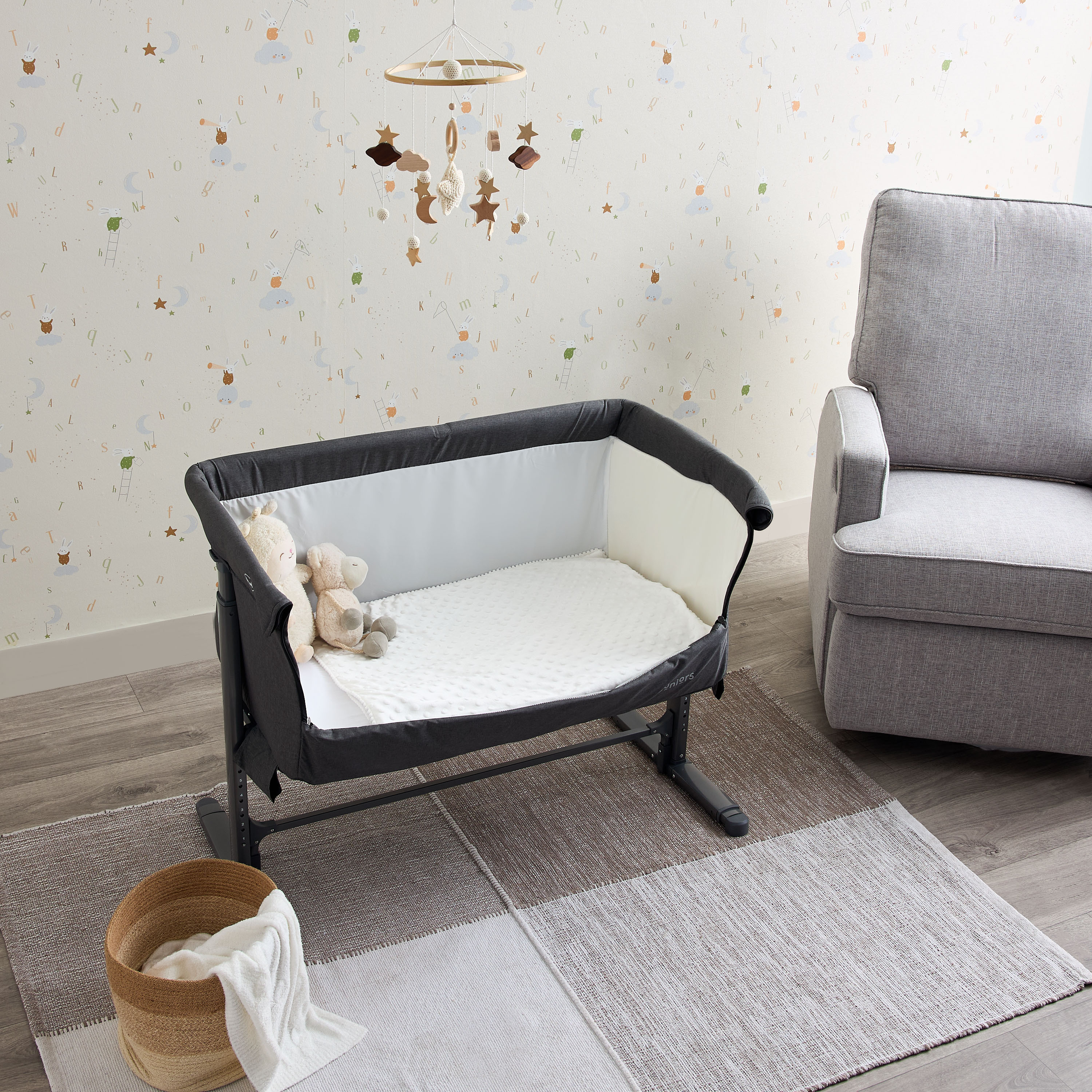 Juniors 3-Piece Applique Detail Bassinet Bedding Set - 50x80 cm-baby-nursery-babybedding-image-1