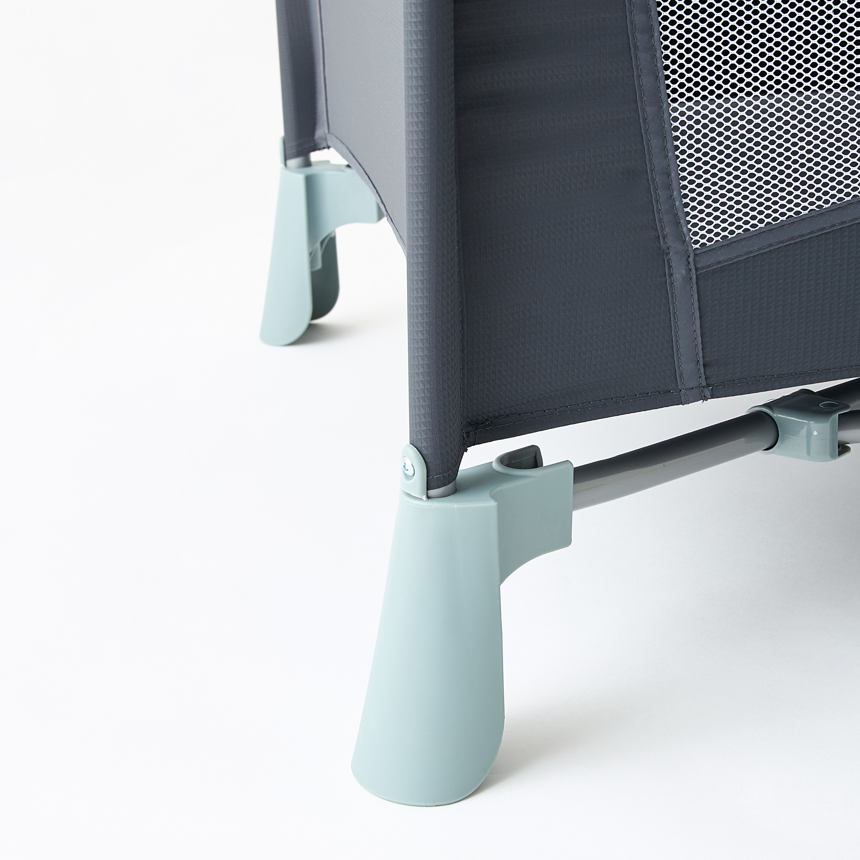 Juniors Dale 4-in-1 Co-Sleeper and Travel Cot-baby-nursery-furniture-cribsandbeds-travelcots-image-11