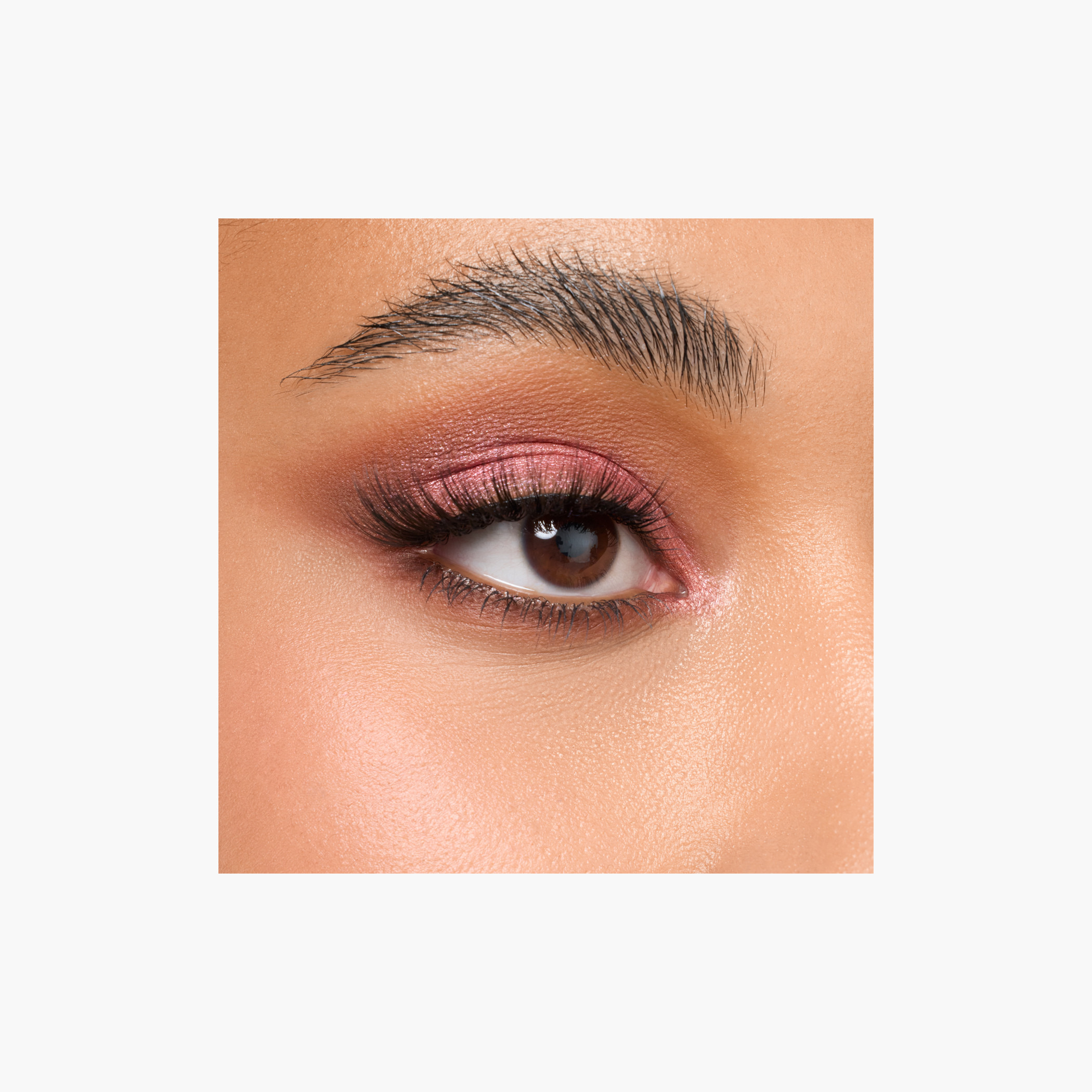 باليت ظلال عيون ديزني ميكي ماوس آند فريندز من إيسينس-beautyandpersonalcare-makeup-eyes-eyeshadows-image-9