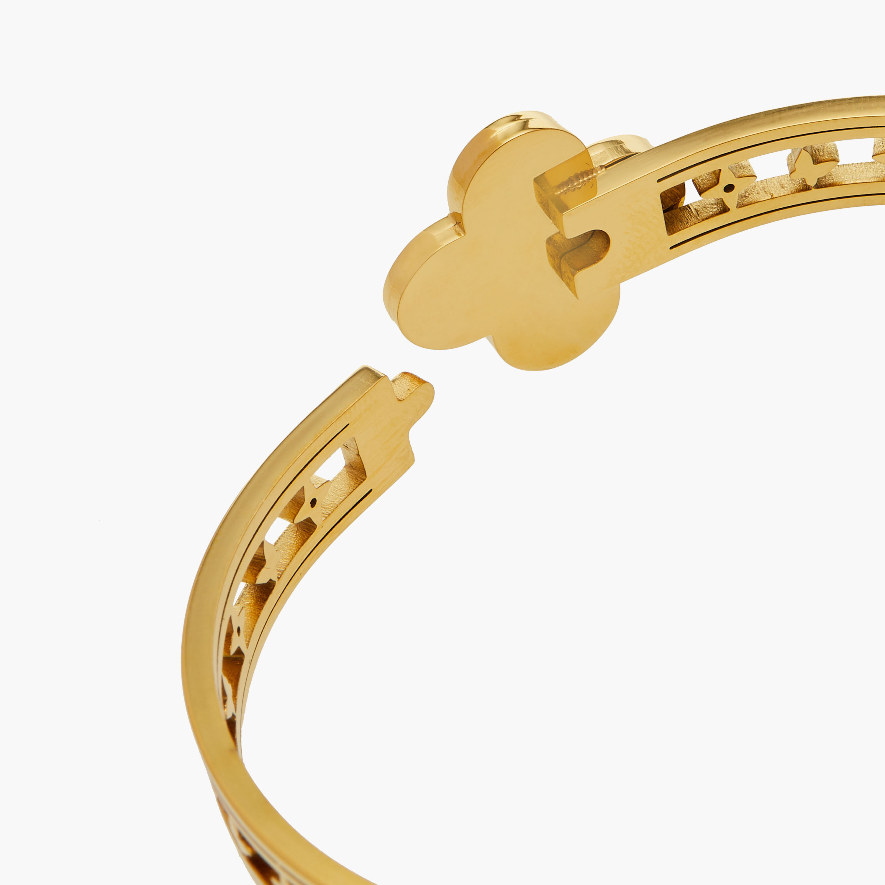 سوار بمشبك مطلي بالمينا مع تفاصيل زهرة البرسيم-women-watchesandjewellery-jewellery-banglesandbracelets-image-4