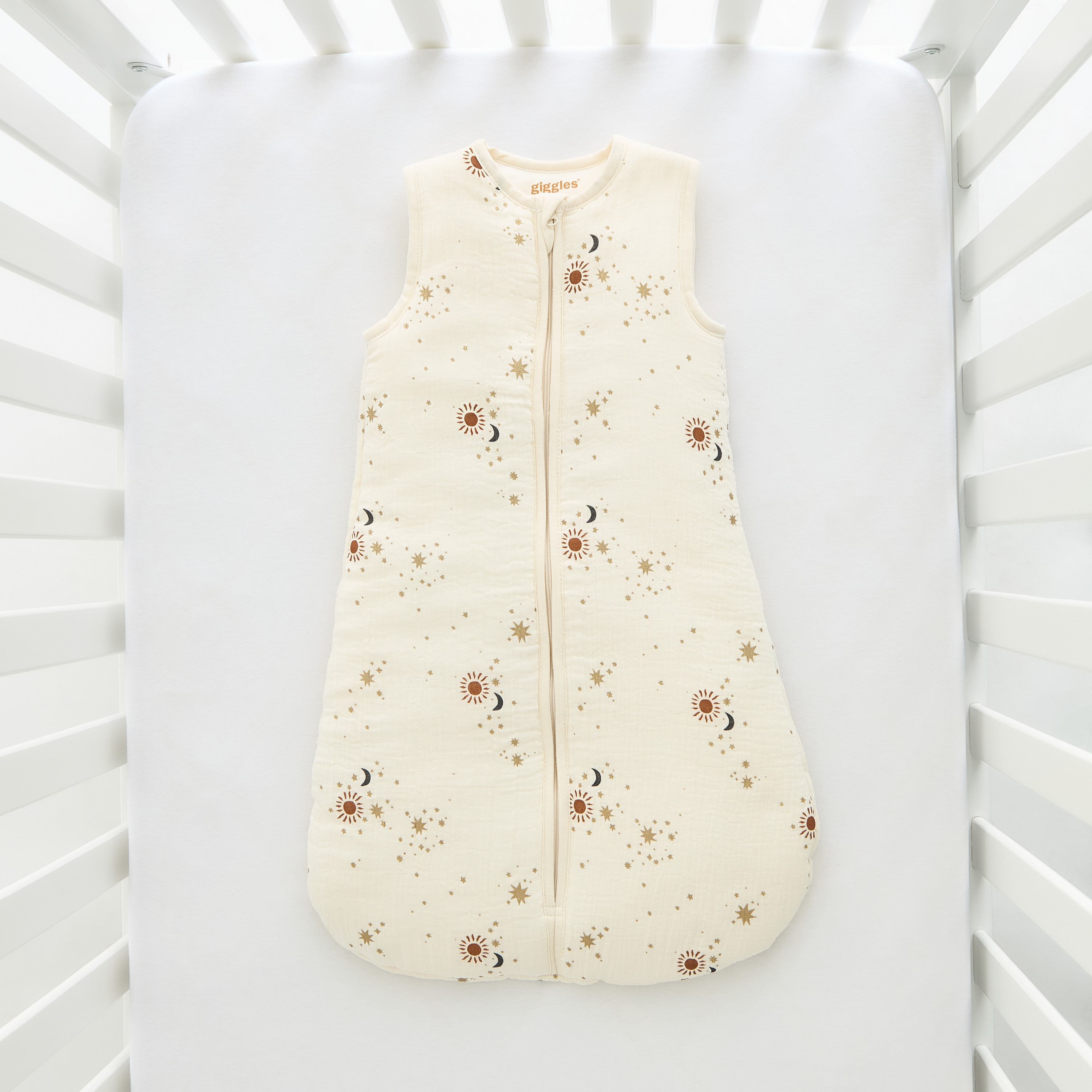 Giggles Muslin Printed 2 TOG Sleeping Bag with Zip Closure-baby-nursery-blanketsandswaddles-swaddlesandsleepingbags-image-2