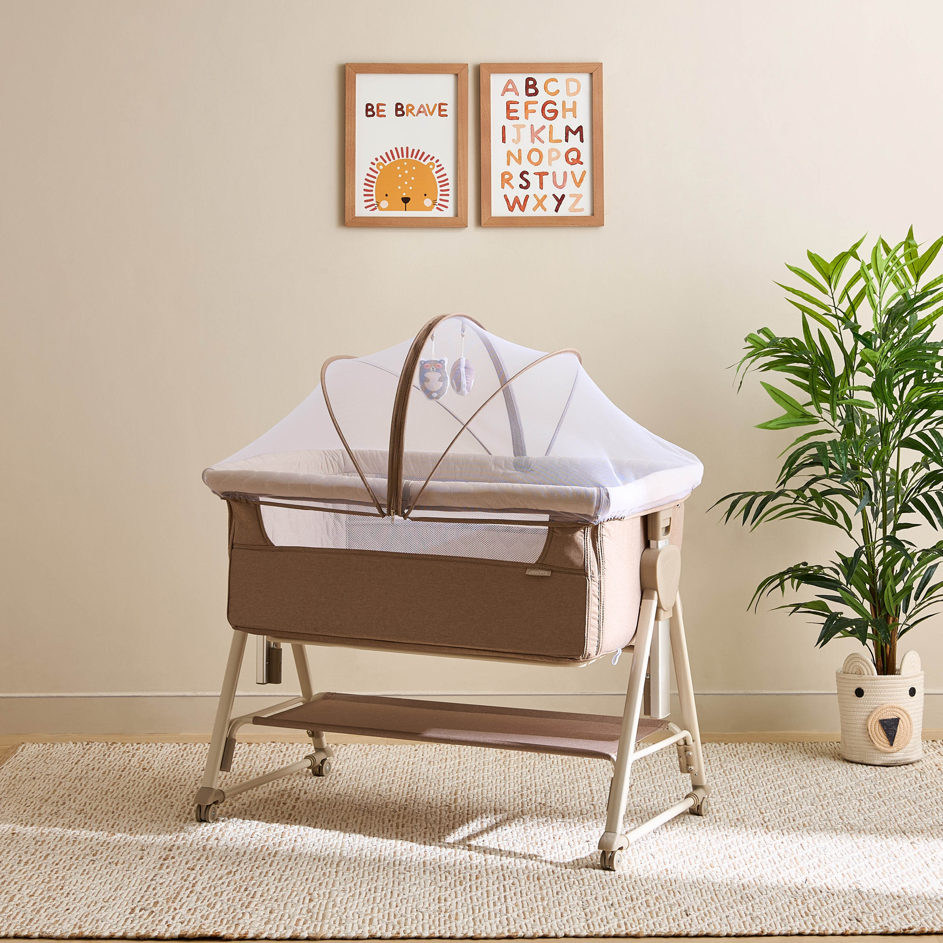 Juniors Percy Baby Bassinet with 7 Adjustable Heights-baby-nursery-furniture-cribsandbeds-bassinets-image-1