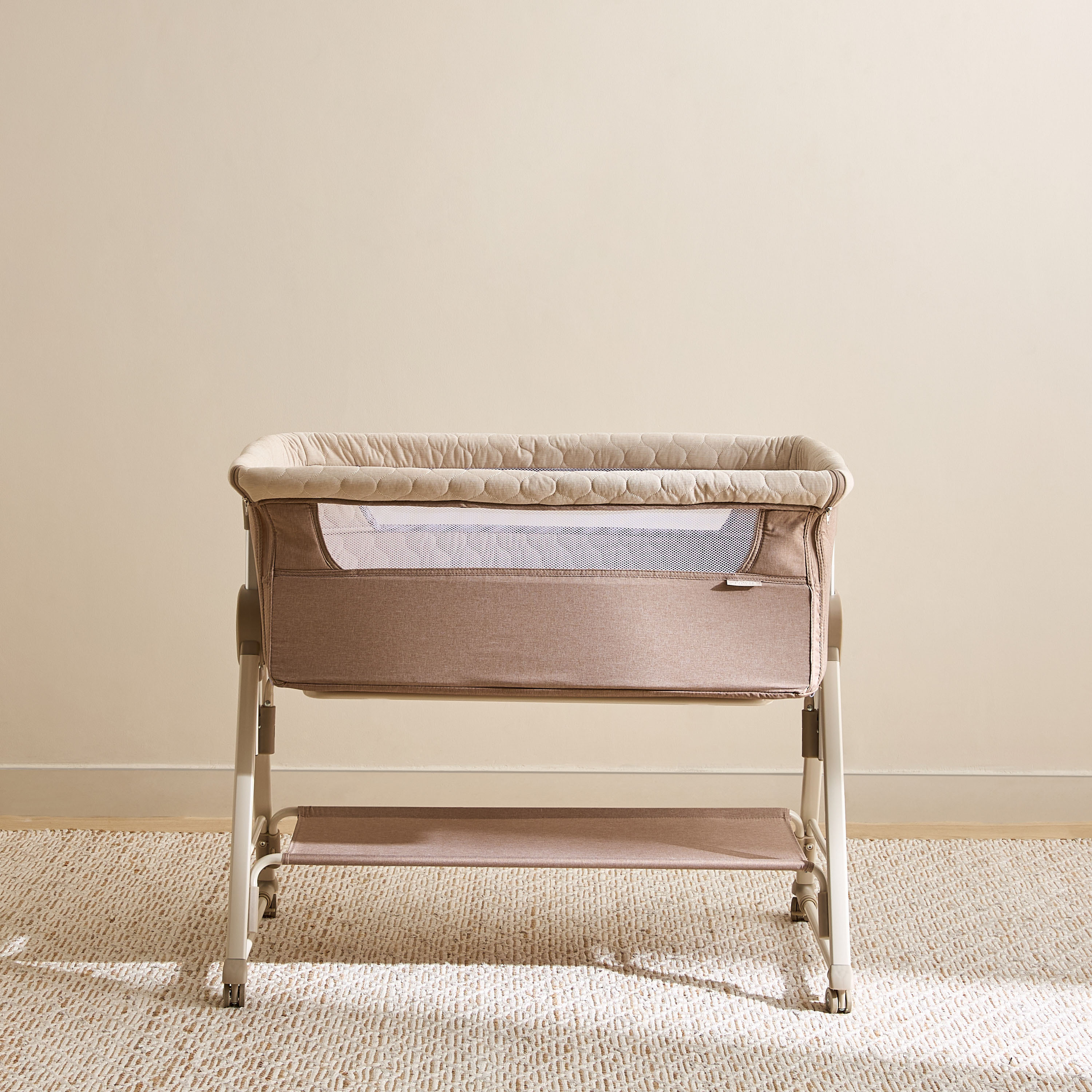 Juniors Percy Baby Bassinet with 7 Adjustable Heights-baby-nursery-furniture-cribsandbeds-bassinets-image-9