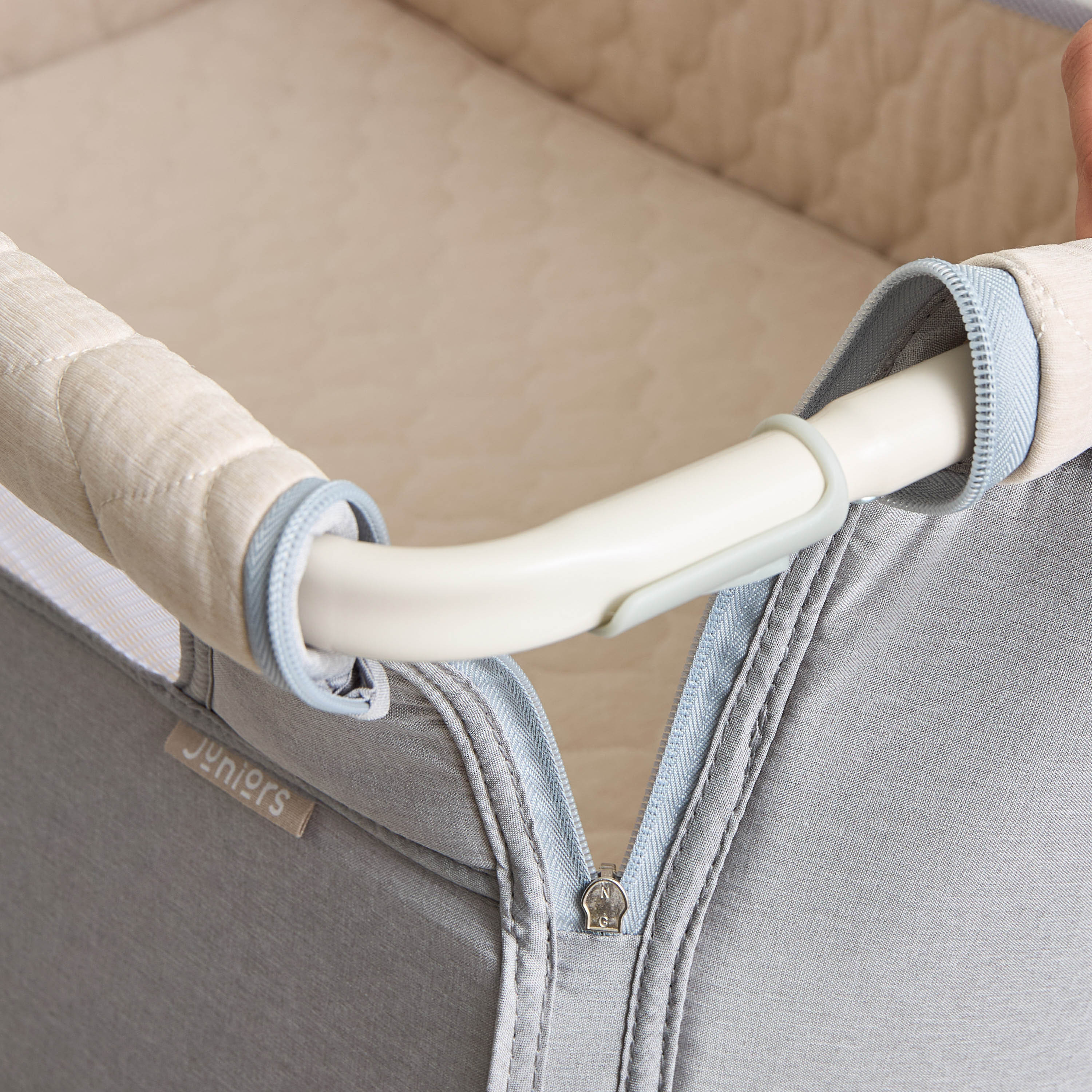 Juniors Percy Baby Bassinet with 7 Adjustable Heights-baby-nursery-furniture-cribsandbeds-bassinets-image-17