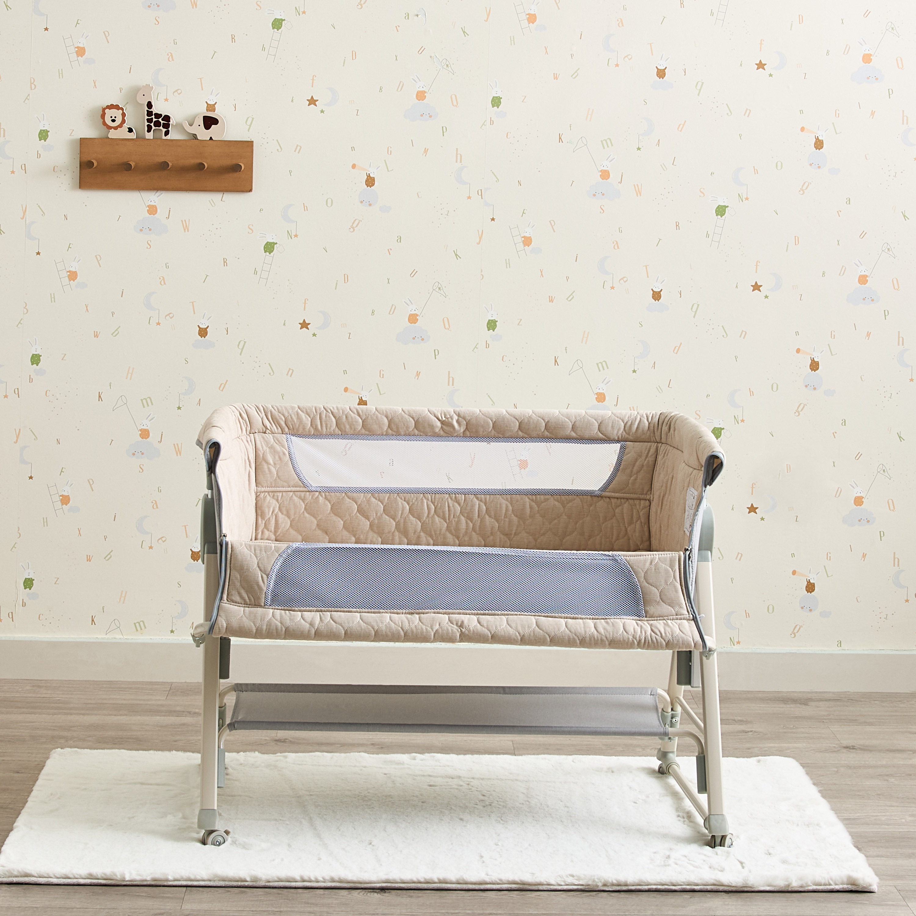 Juniors Percy Baby Bassinet with 7 Adjustable Heights-baby-nursery-furniture-cribsandbeds-bassinets-image-2