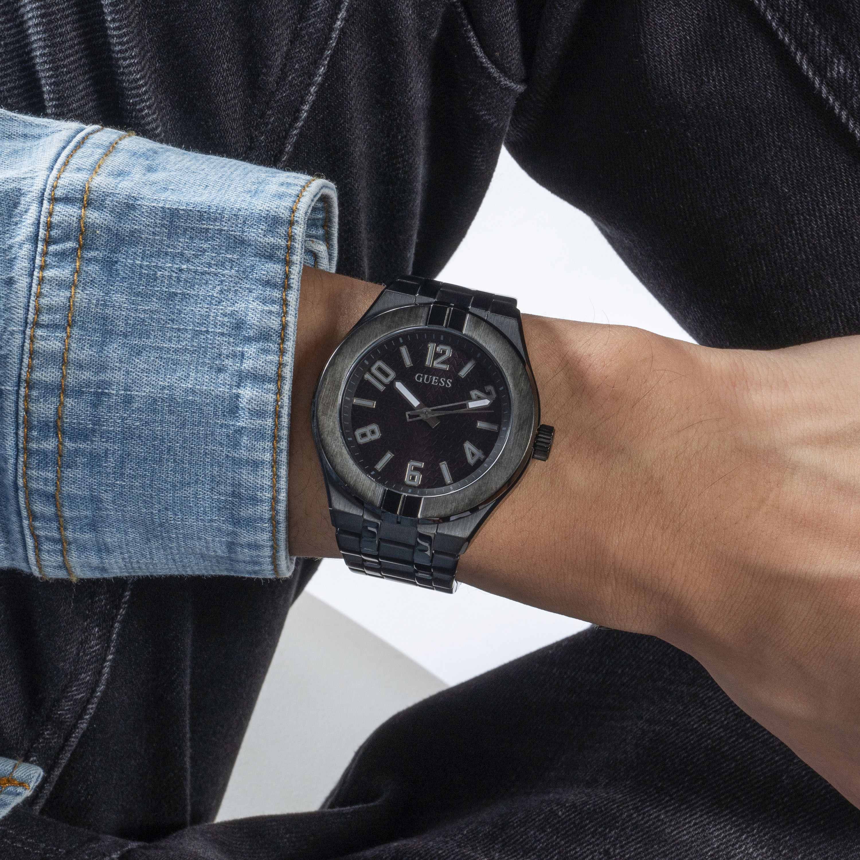 Guess Men's 44 MM Black Analog Stainless Steel Strap Watch | GW0661G3-men-watchesandjewellery-watches-image-7