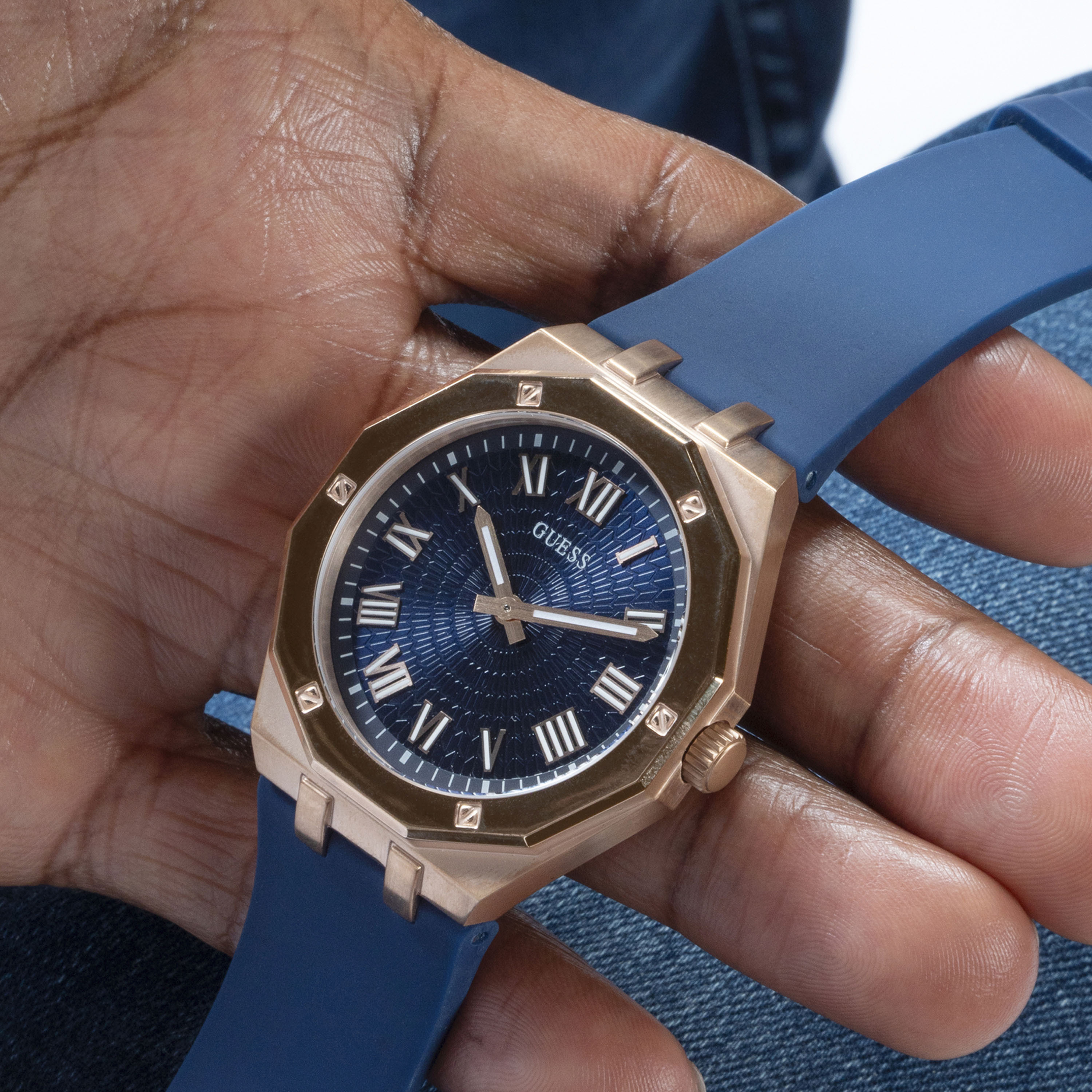 Guess Men's 42 MM Blue Analog Silicone Strap Watch | GW0663G3-men-watchesandjewellery-watches-image-7